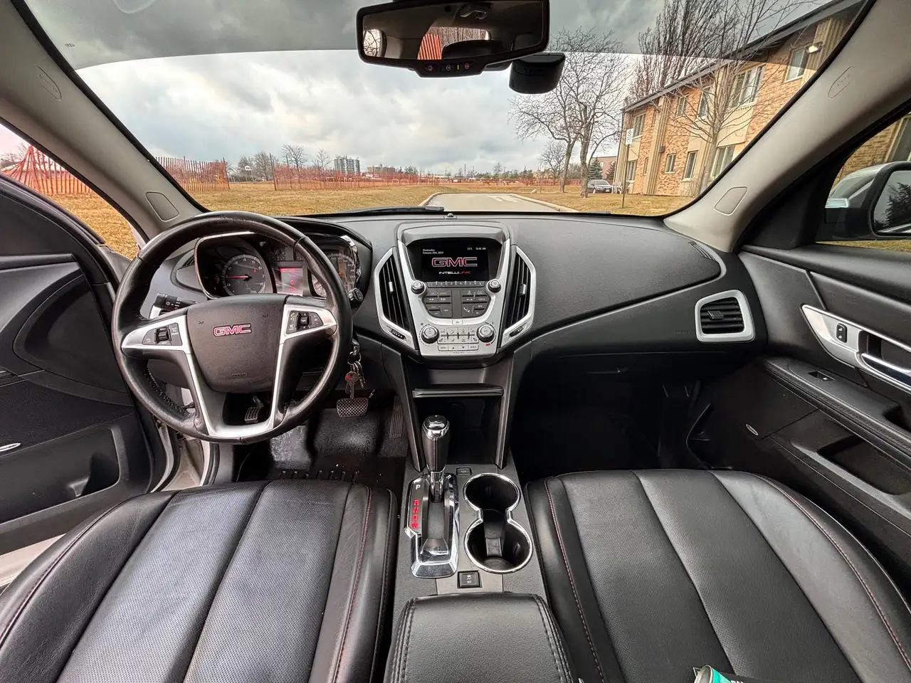 GMC Terrain снимка GMC Terrain
