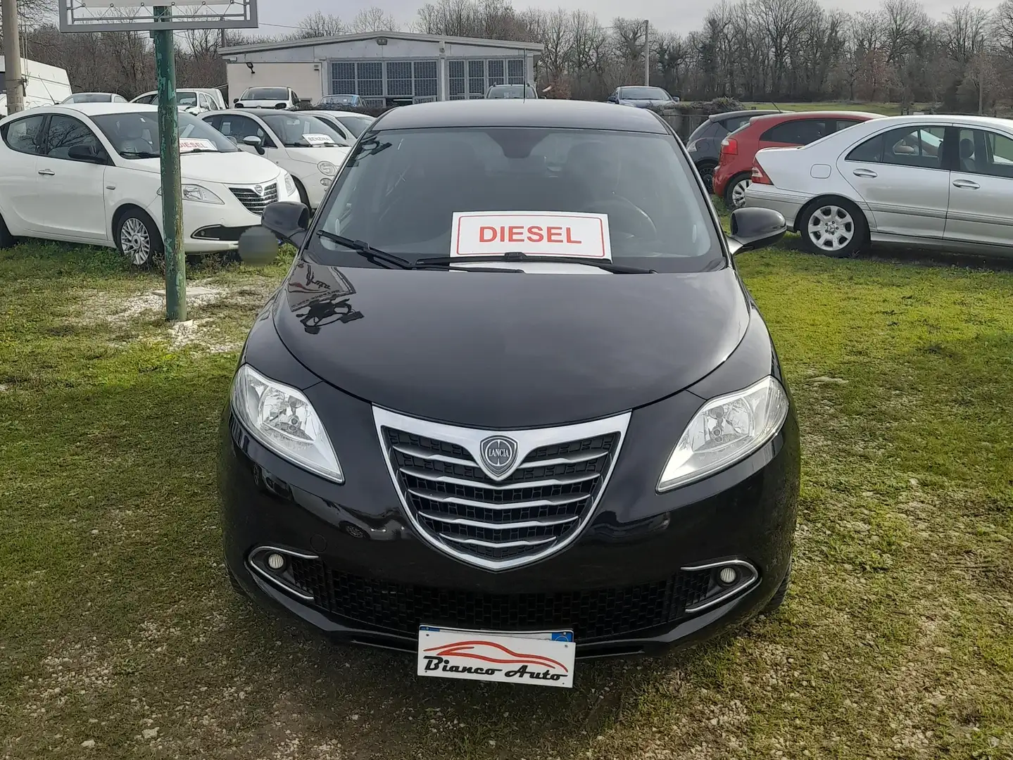 Lancia Ypsilon 1.3 MJT 5P S&S GOLD Nero - 1