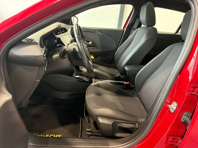Opel Corsa view 8
