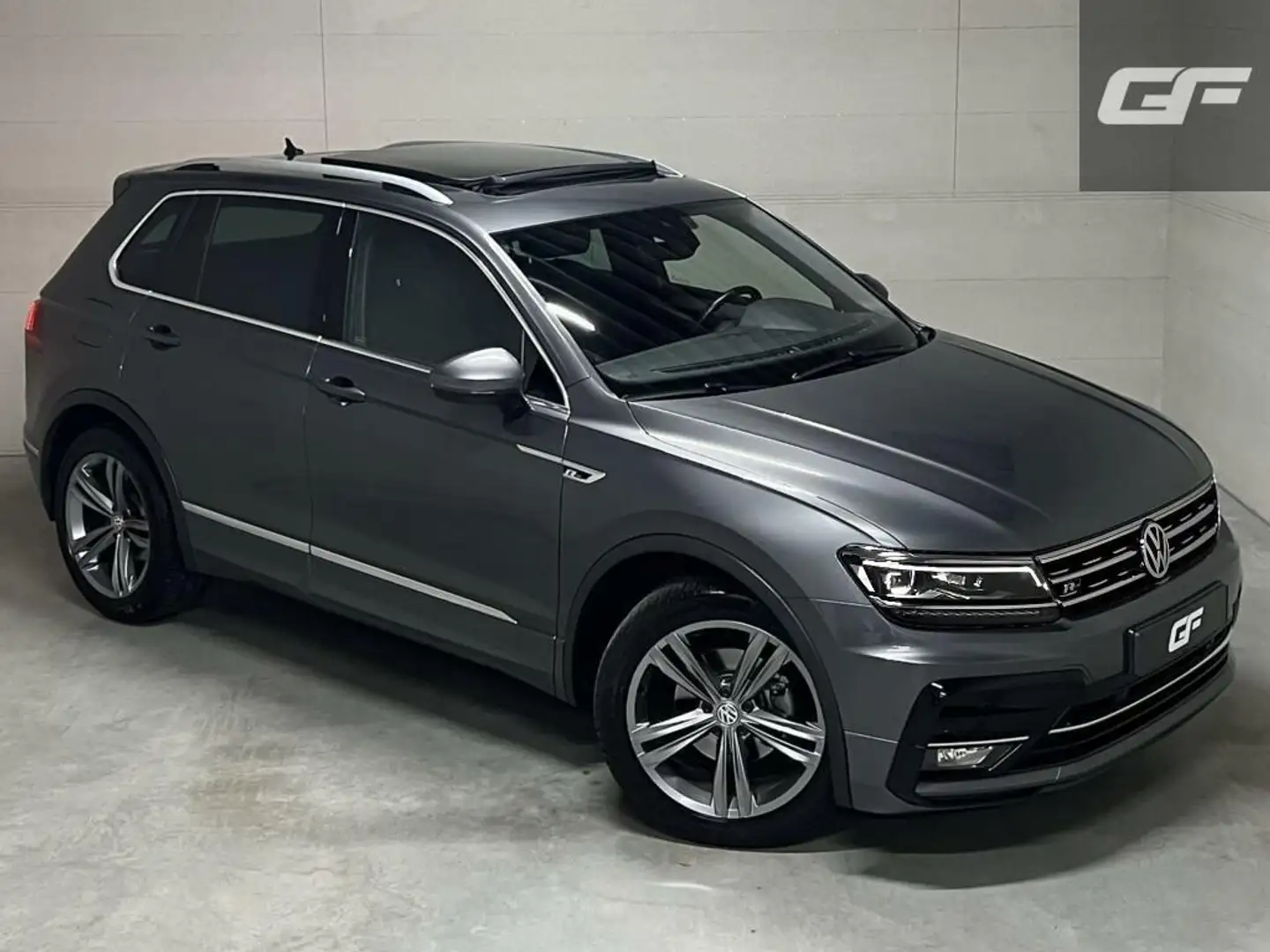 Volkswagen Tiguan 1.5 TSI ACT 2x R-Line Pano Virtual ACC NAP Gris - 2