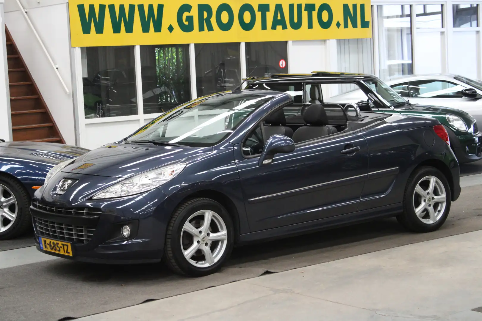 Peugeot 207 CC 1.6 VTi Airco, Isofix, Stuurbekrachtiging Blauw - 1