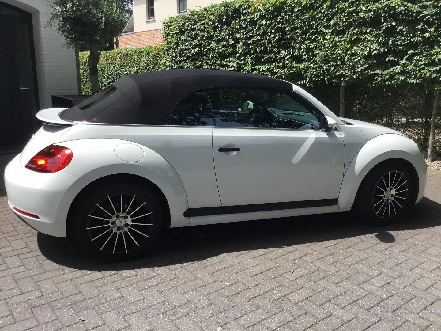 Volkswagen Beetle The Cabriolet 1.2 TSI BlueMotion Technology - 1