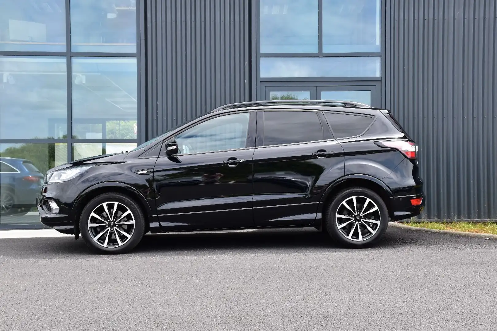 Ford Kuga II (2) 2.0 TDCI 150 S&S 4X2 ST-LINE Noir - 2