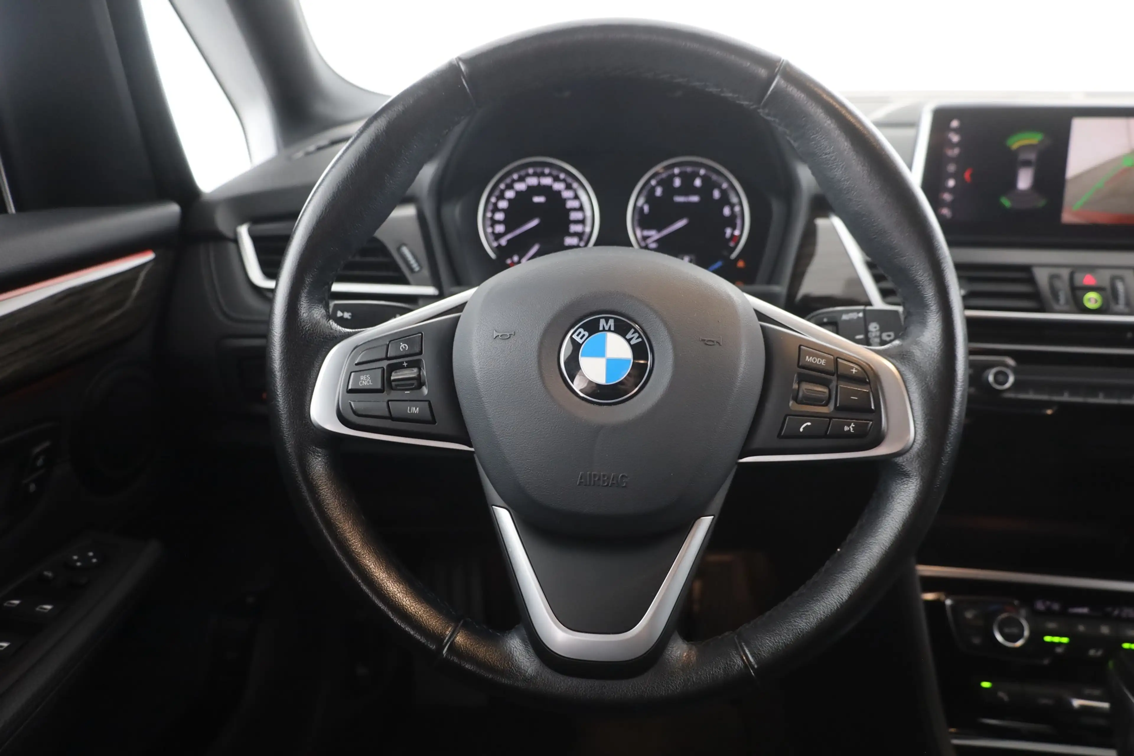 BMW 225 xe iPerformance Luxury Line LED Navi Head-Up — photo 15