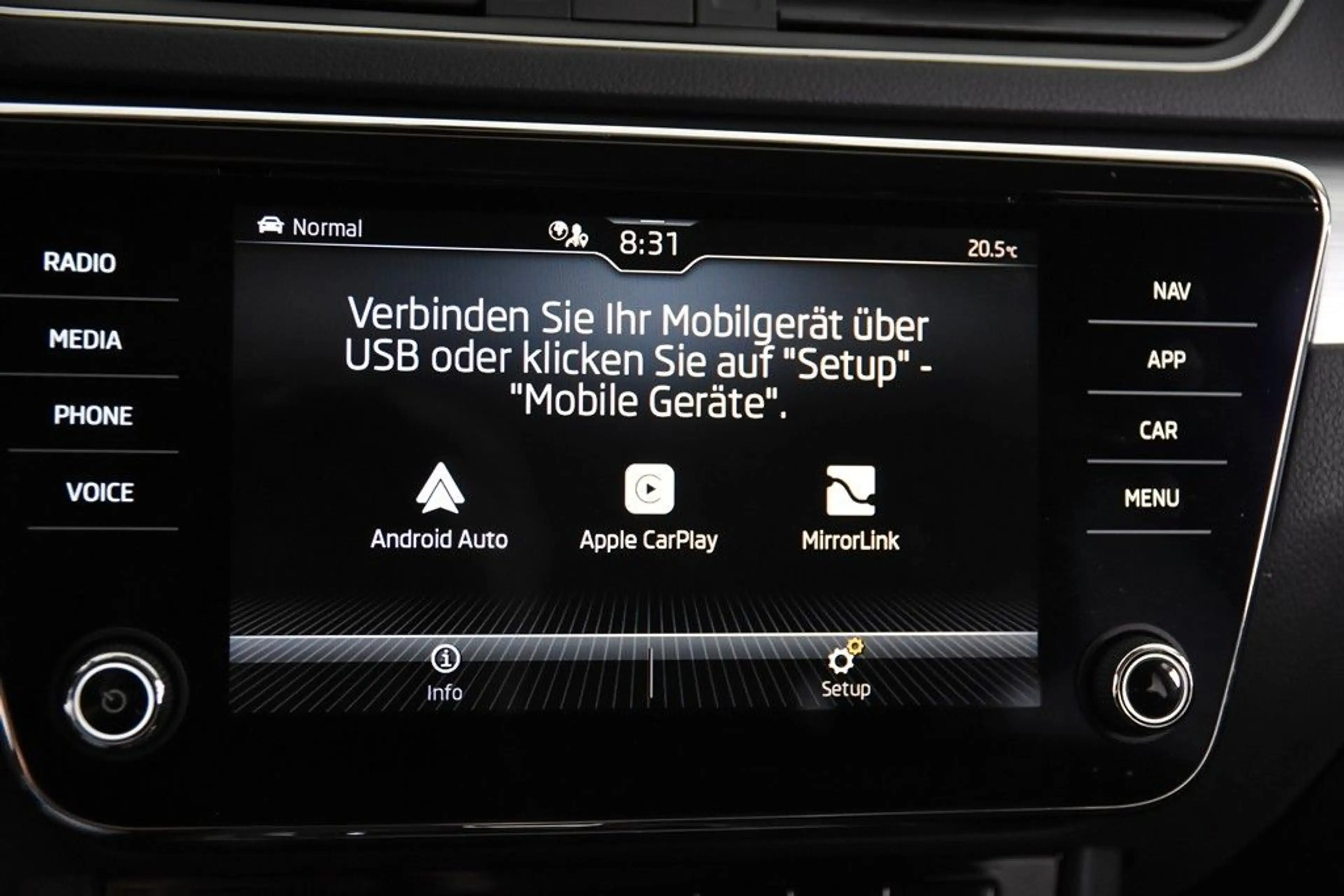 Skoda Octavia Combi Clever *1.Hand*Navi*Ambiente* — photo 11
