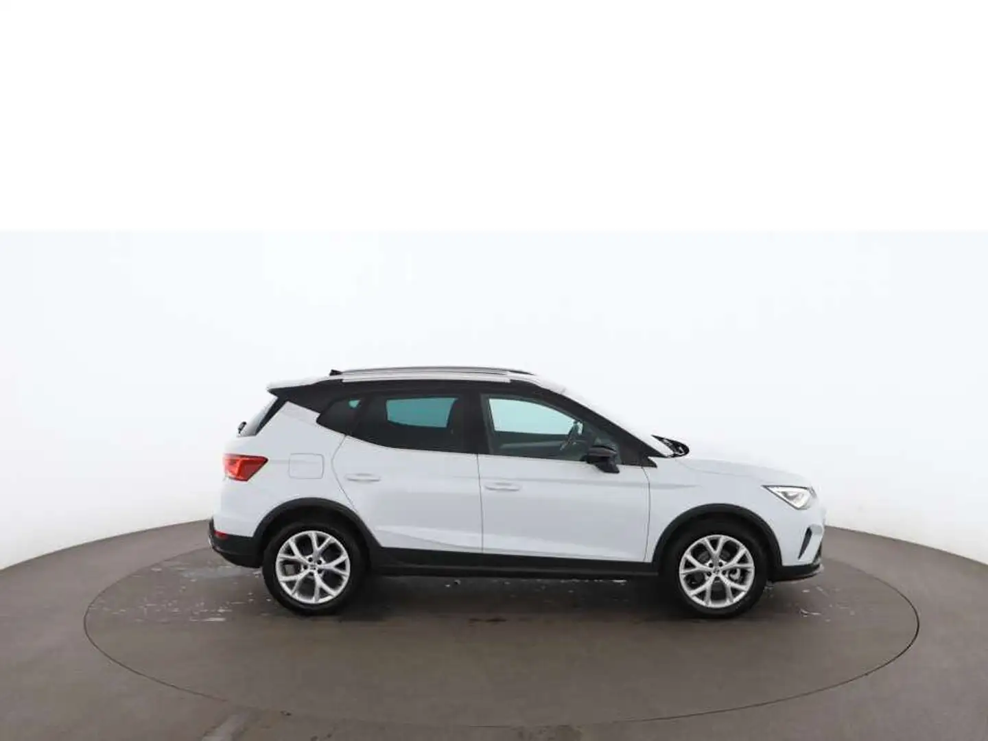 SEAT Arona 1.0 TSI FR LED DIGI-TACHO LANE-ASSIST TEMP Weiß - 2