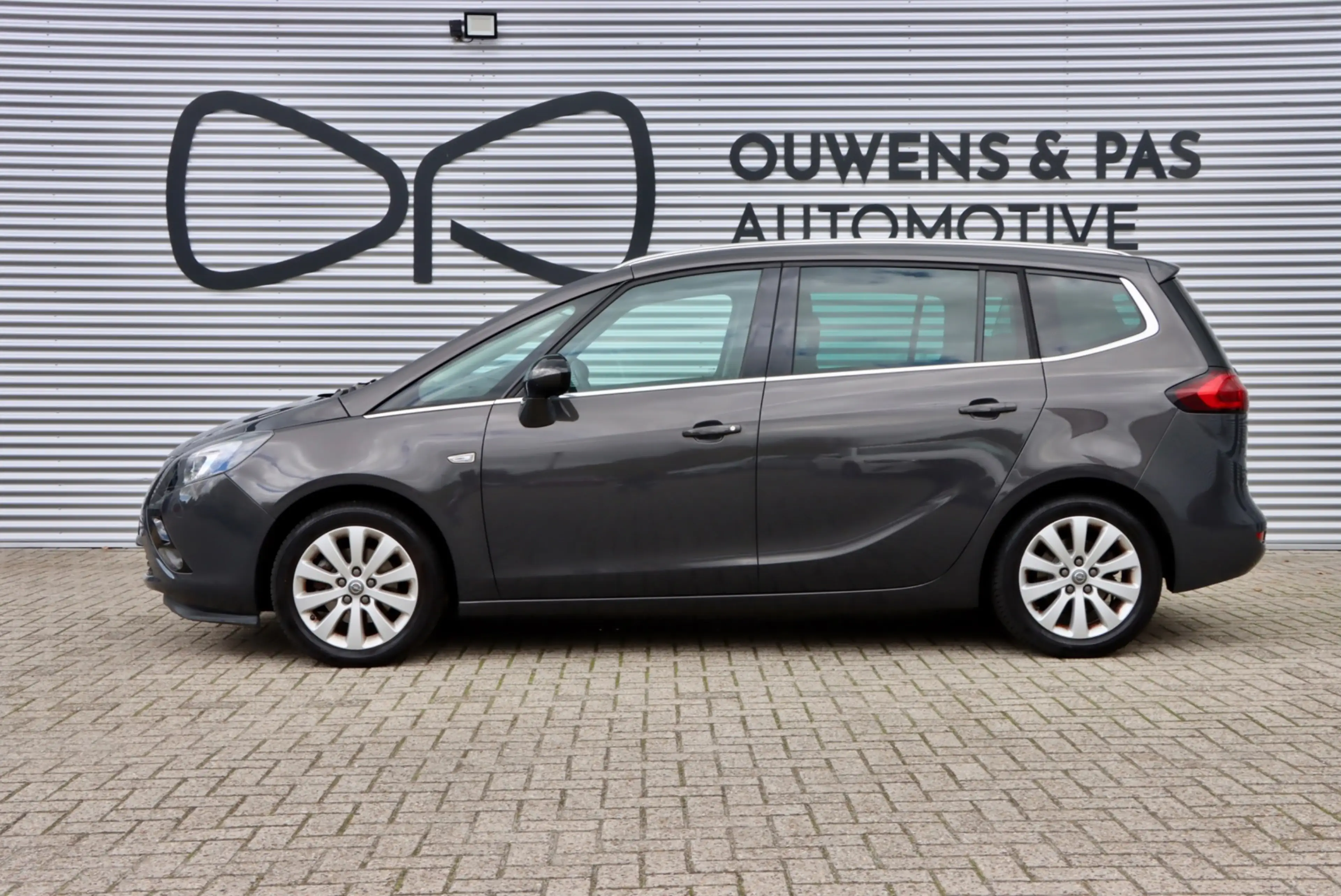 Opel Zafira Tourer 1.4 Turbo Edition | NAVIGATIE | CRUISE | STOELVERW — photo 2