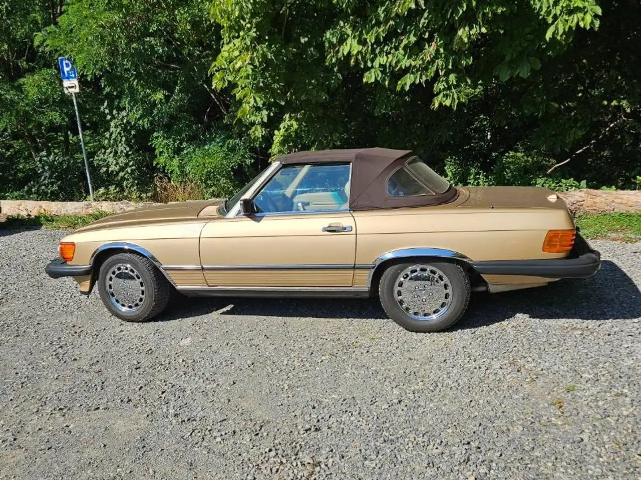Mercedes-Benz SL 560, foto 3
