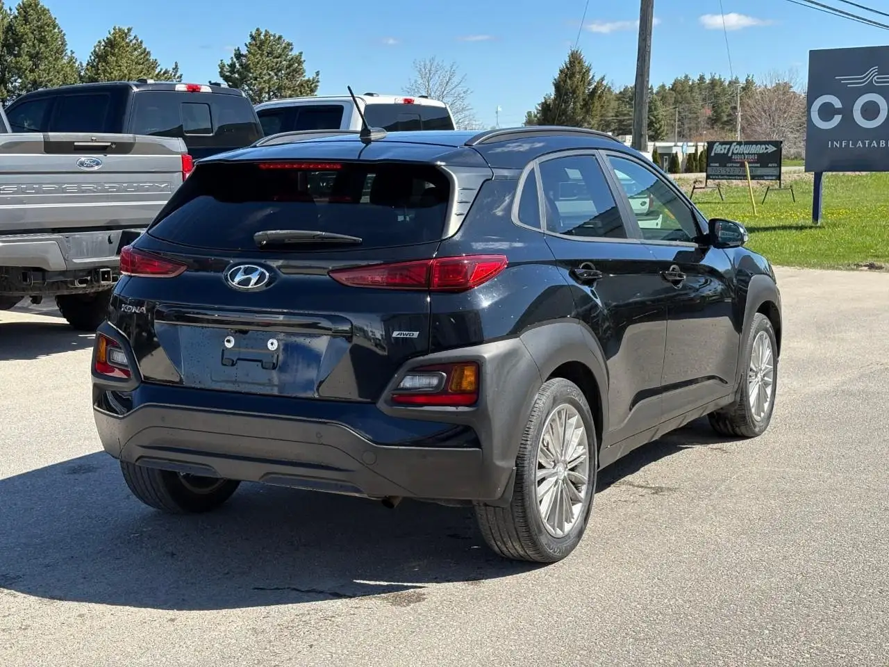 Hyundai KONA снимка Hyundai KONA