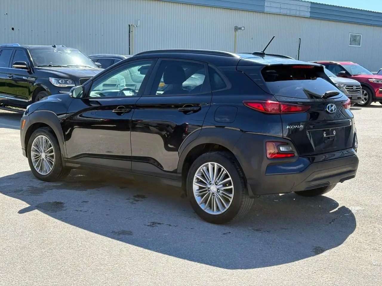 Hyundai KONA снимка Hyundai KONA
