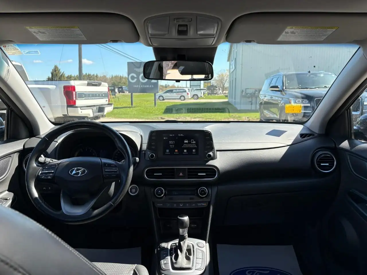 Hyundai KONA снимка Hyundai KONA