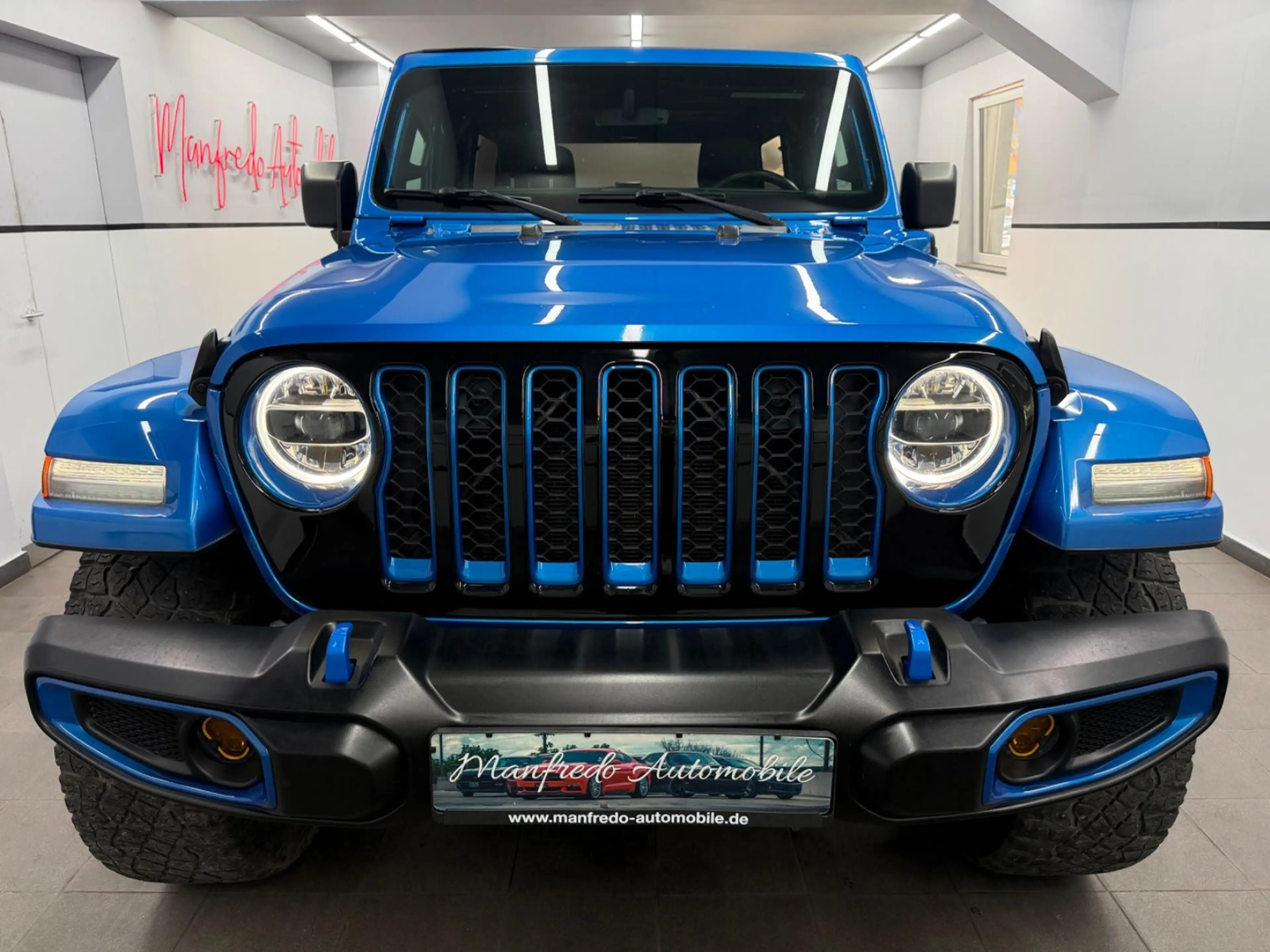 Jeep Wrangler 2.0 4XE Unlimited Sahara*Hydro Blue*LED — photo 4