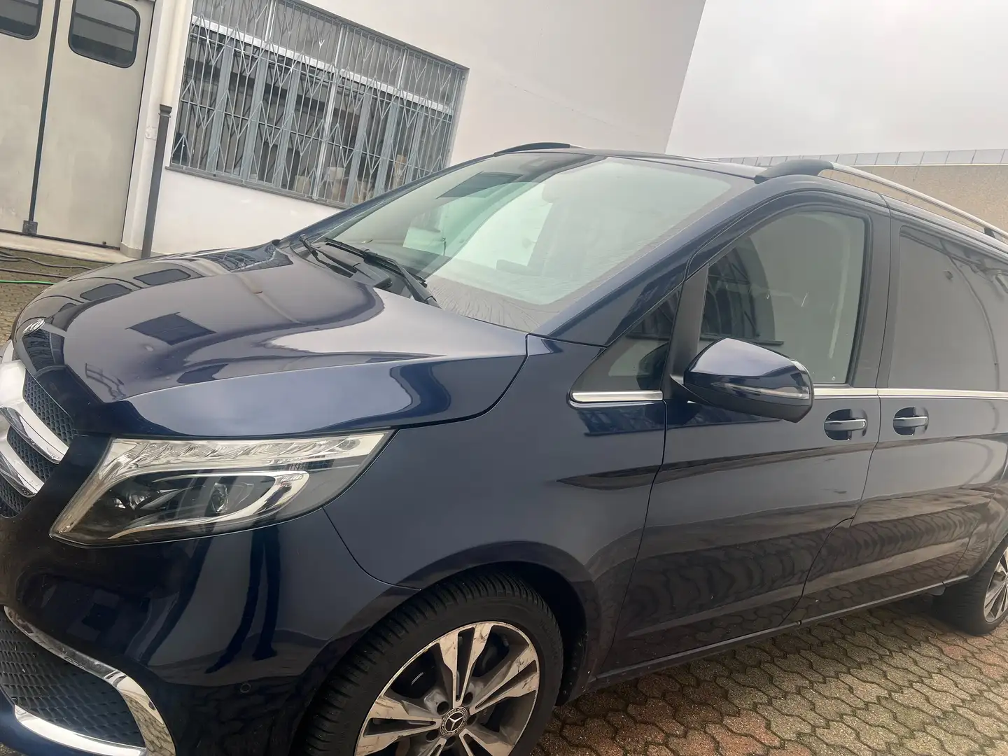 Mercedes-Benz V Classe V - W447 2014 250 d Premium Business EL aut Blu/Azzurro - 1