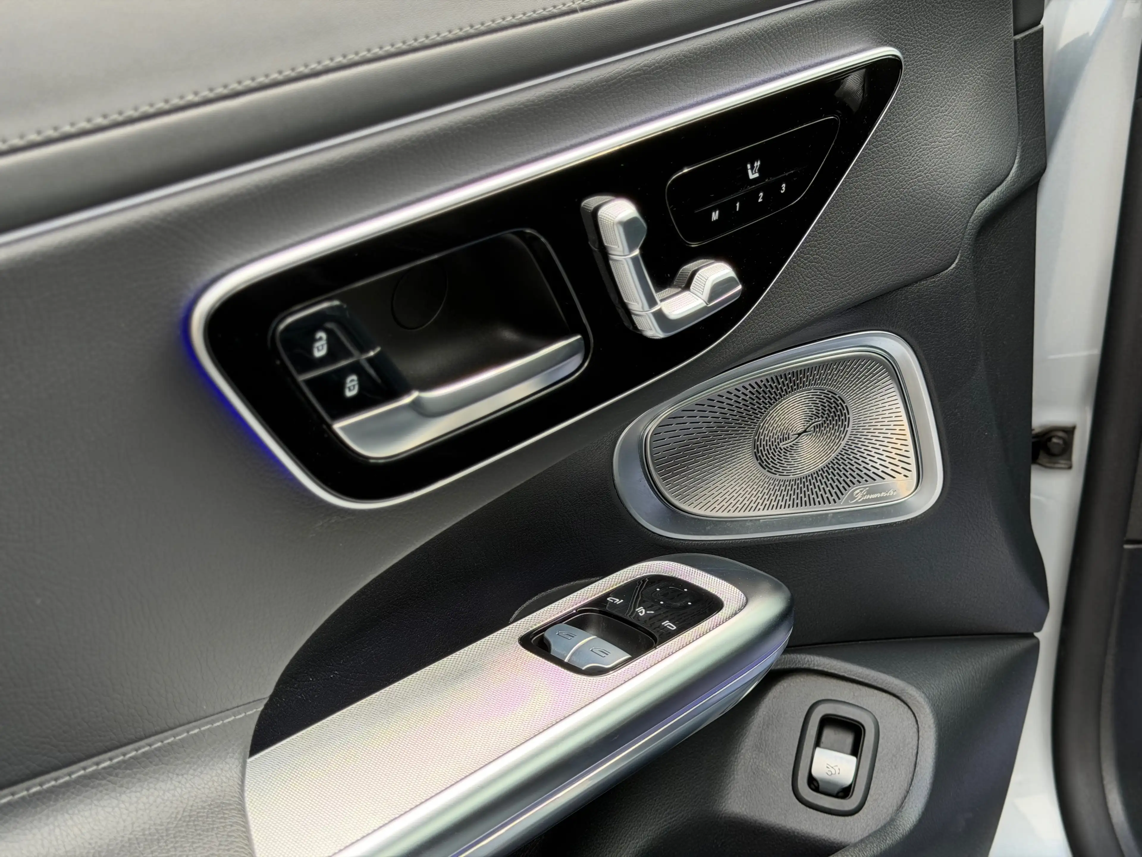 Mercedes-Benz CLE 200 Full AMG *Toit Pano/ Caméra 360/ Burmester* Garantie Mercedes — photo 7
