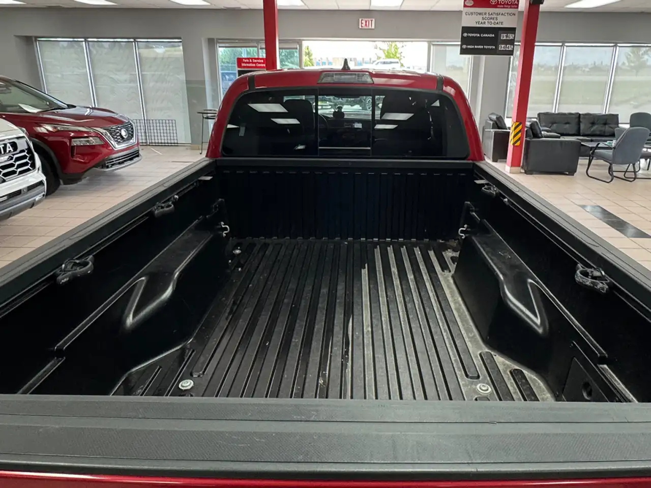 Toyota Tacoma снимка Toyota Tacoma