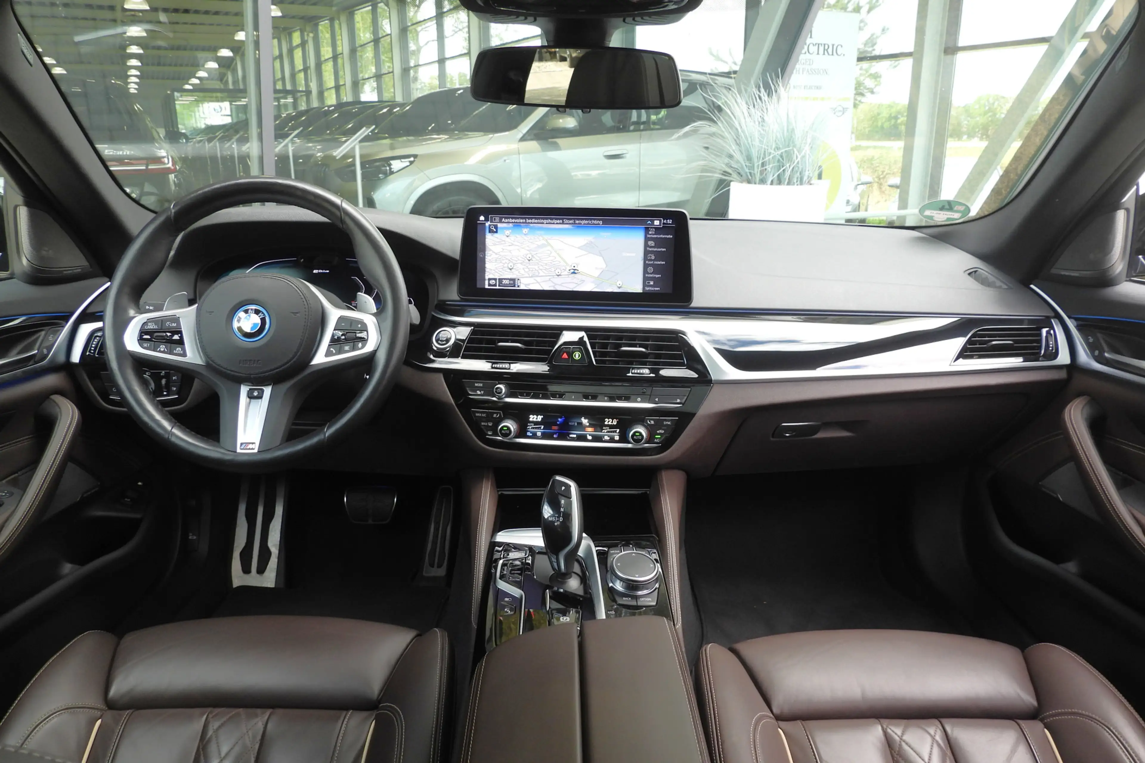 BMW 530 5 Serie Touring 530e xDrive Automaat / Panoramadak — photo 4