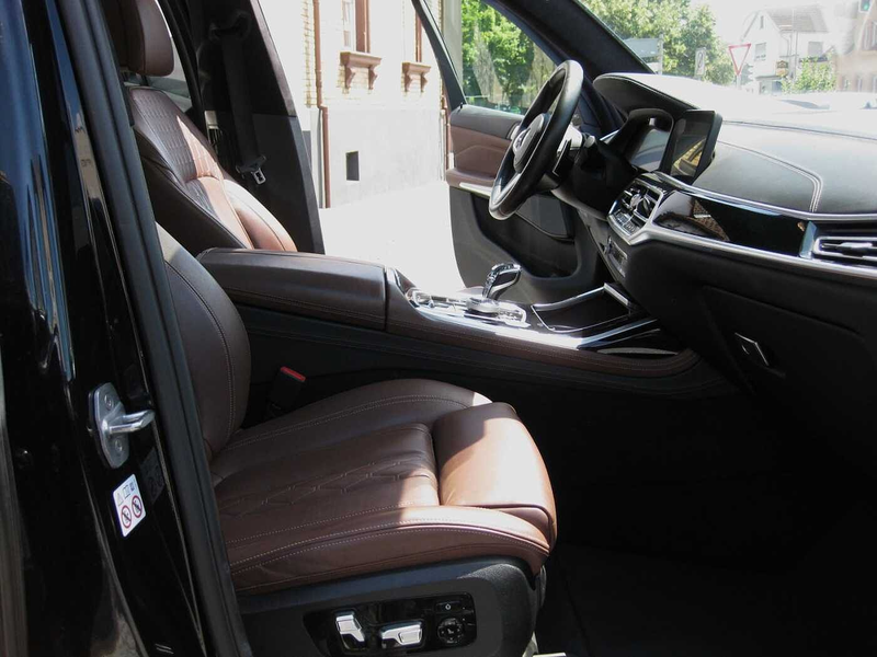 BMW X7 M50i dt.Fzg. Top Ausst. — photo 15