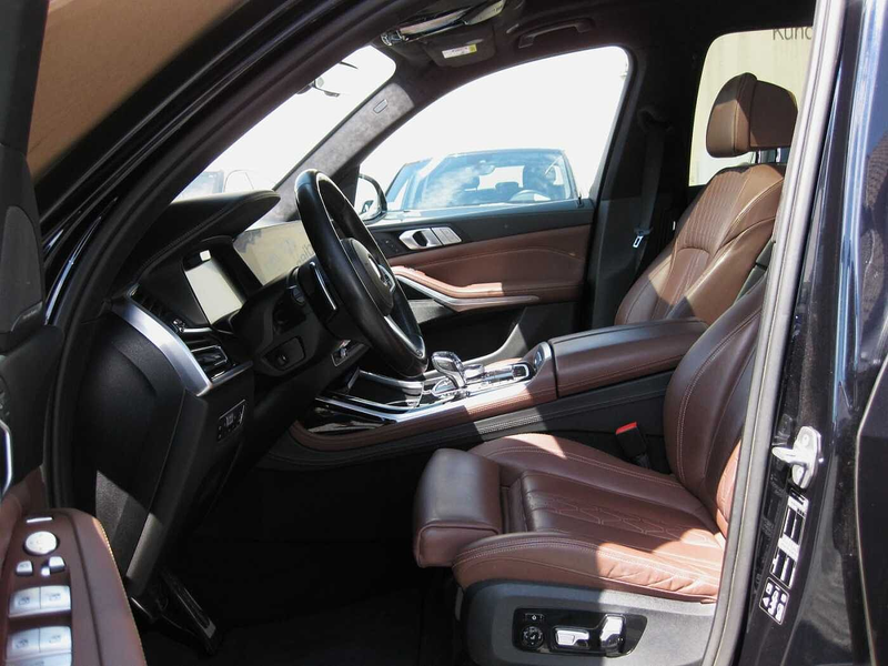 BMW X7 M50i dt.Fzg. Top Ausst. — photo 11