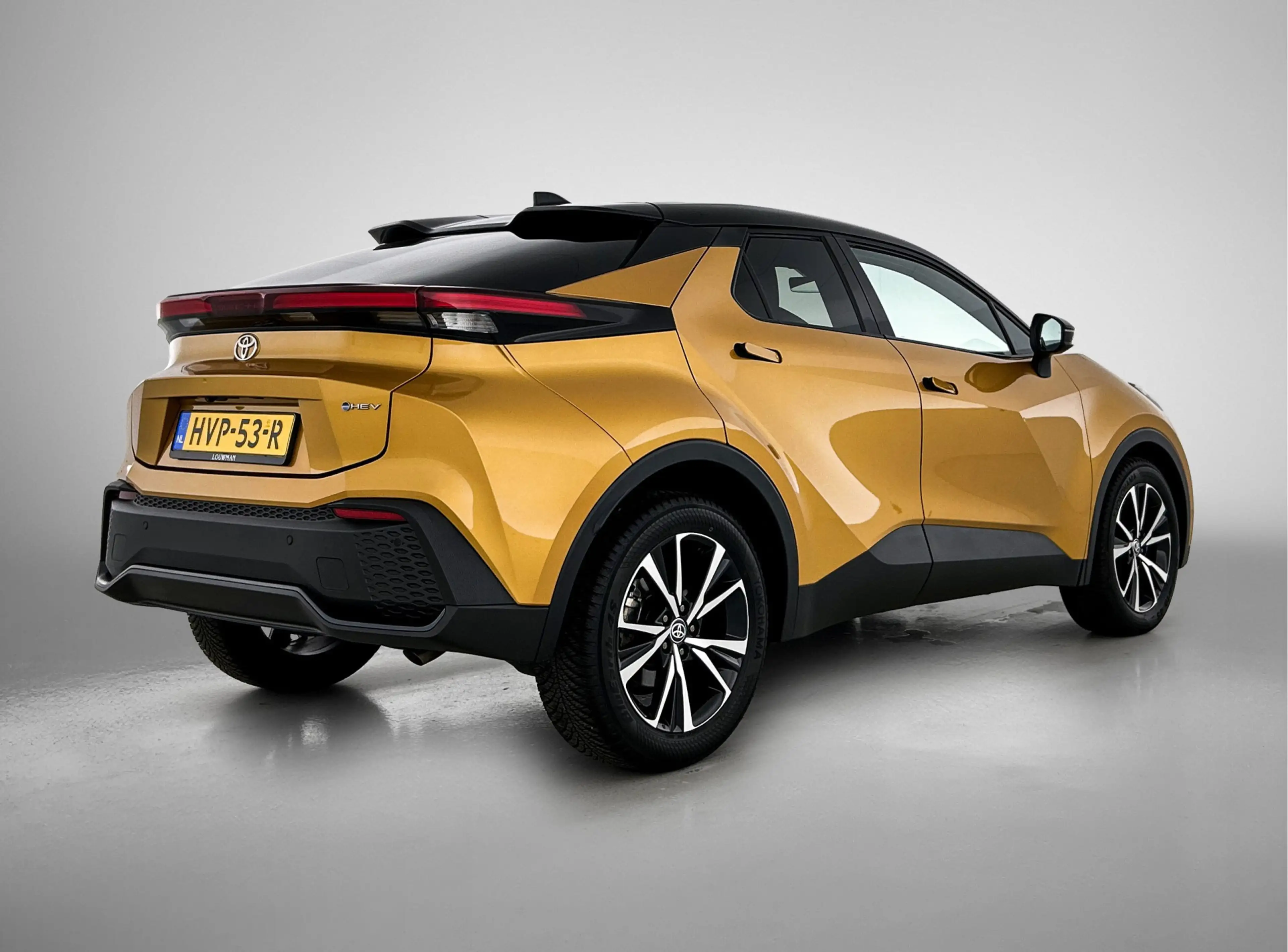 Toyota C-HR 1.8 Hybrid 140 Dynamic | Velgen | Navigatie | Dode — photo 2
