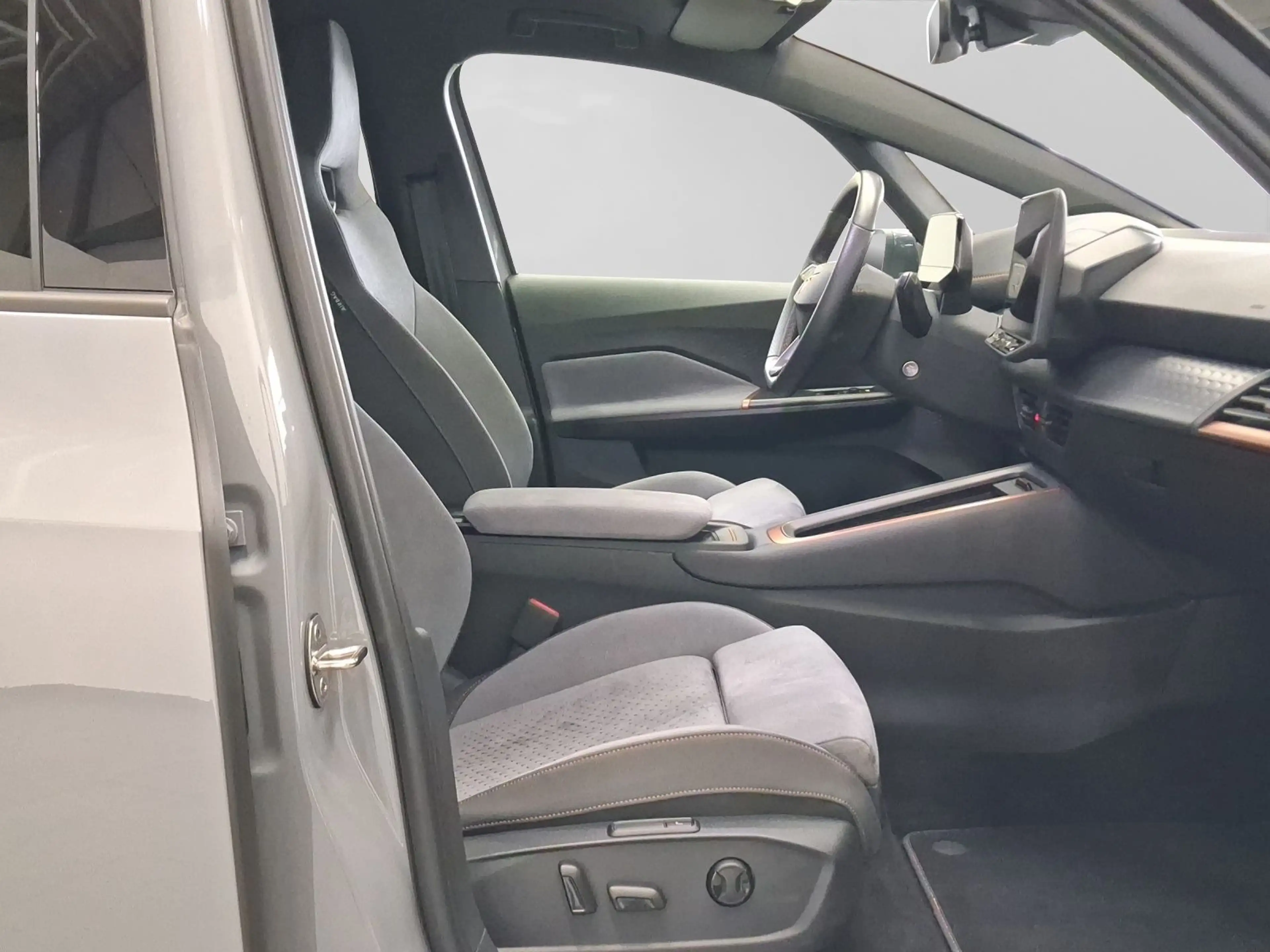 CUPRA Born e-BOOST ELECTRIC NAVI KAMERA SITZHZ LM19 — photo 4