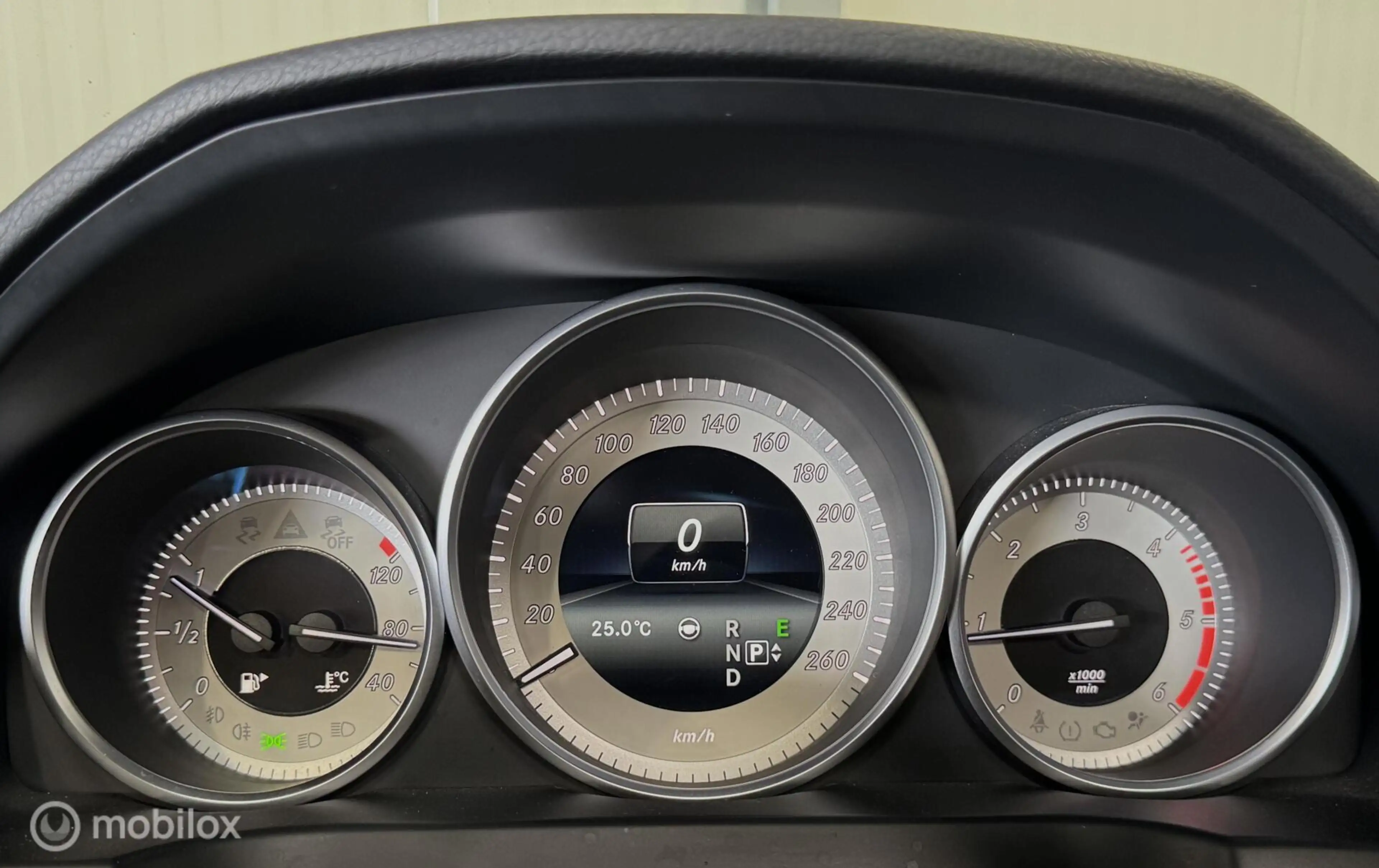 Mercedes-Benz E 220 Coupé CDI Edition sport AMG [ Nap dtr+ stuurpiloot — photo 35