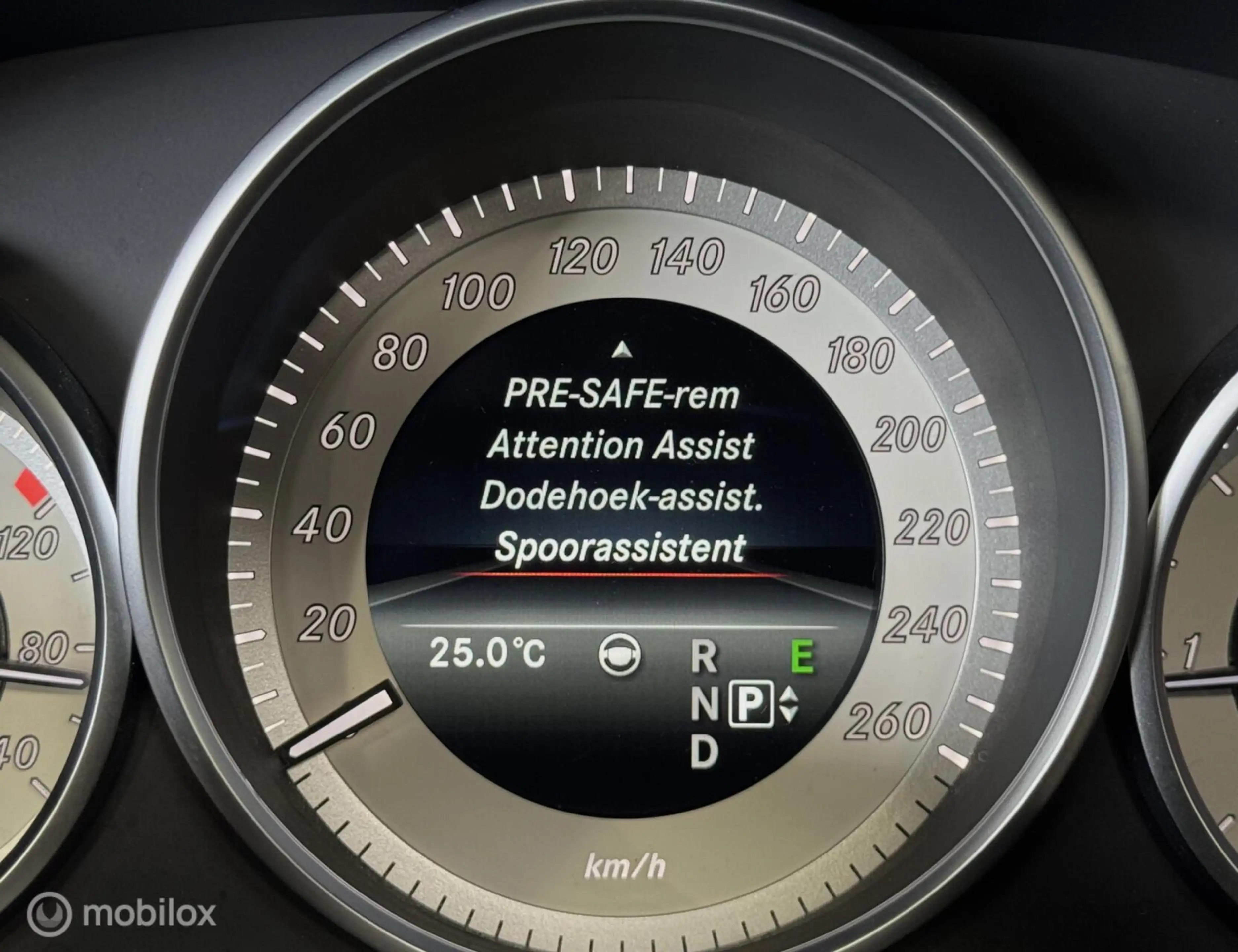 Mercedes-Benz E 220 Coupé CDI Edition sport AMG [ Nap dtr+ stuurpiloot — photo 27