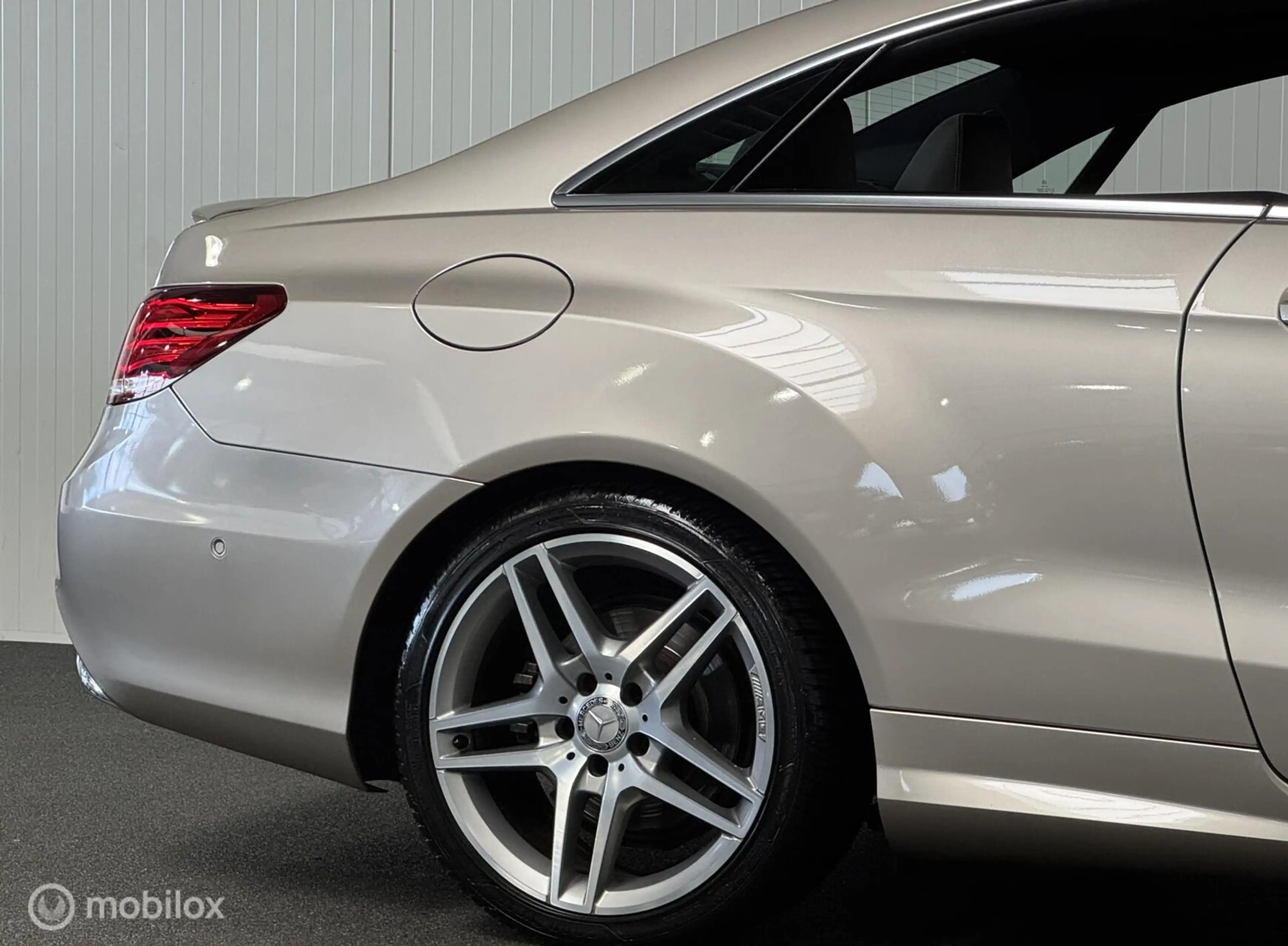 Mercedes-Benz E 220 Coupé CDI Edition sport AMG [ Nap dtr+ stuurpiloot — photo 11