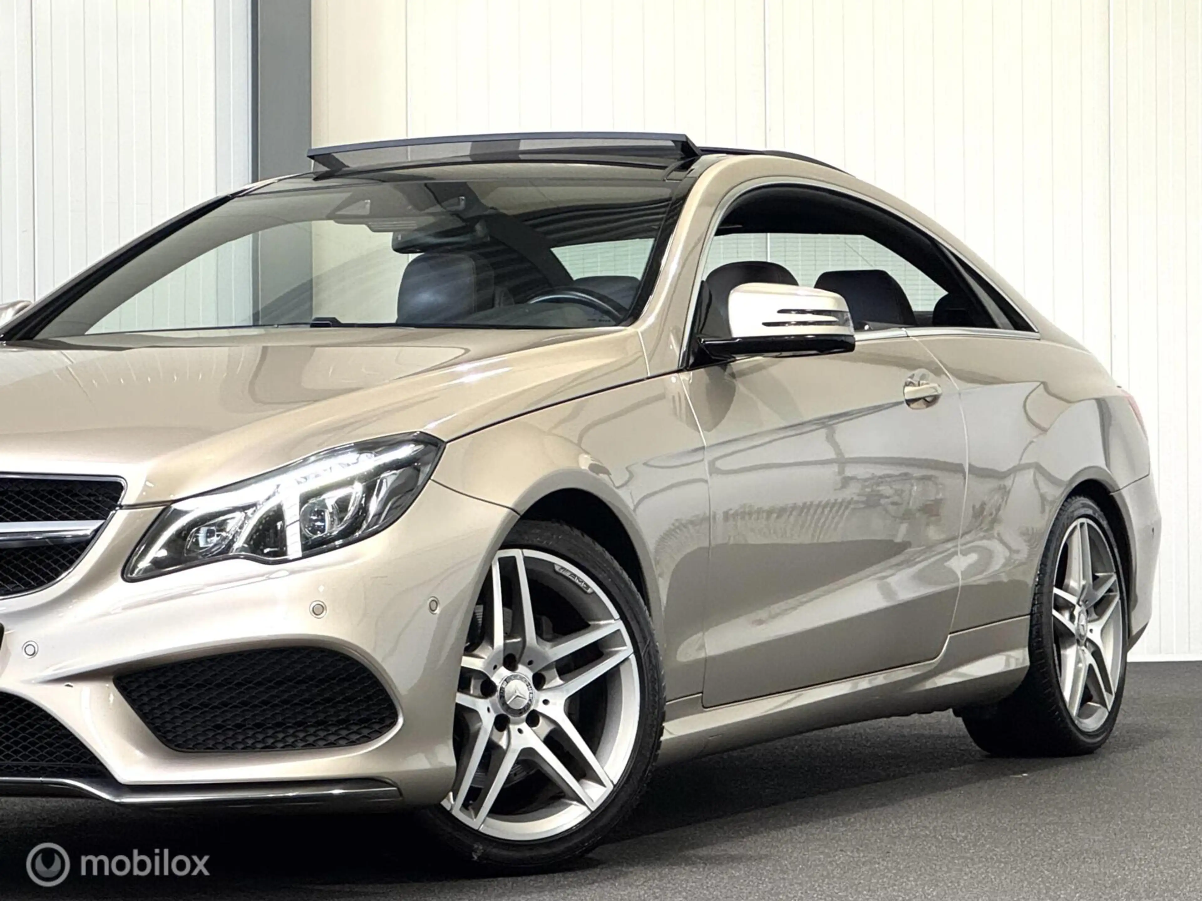Mercedes-Benz E 220 Coupé CDI Edition sport AMG [ Nap dtr+ stuurpiloot — photo 3