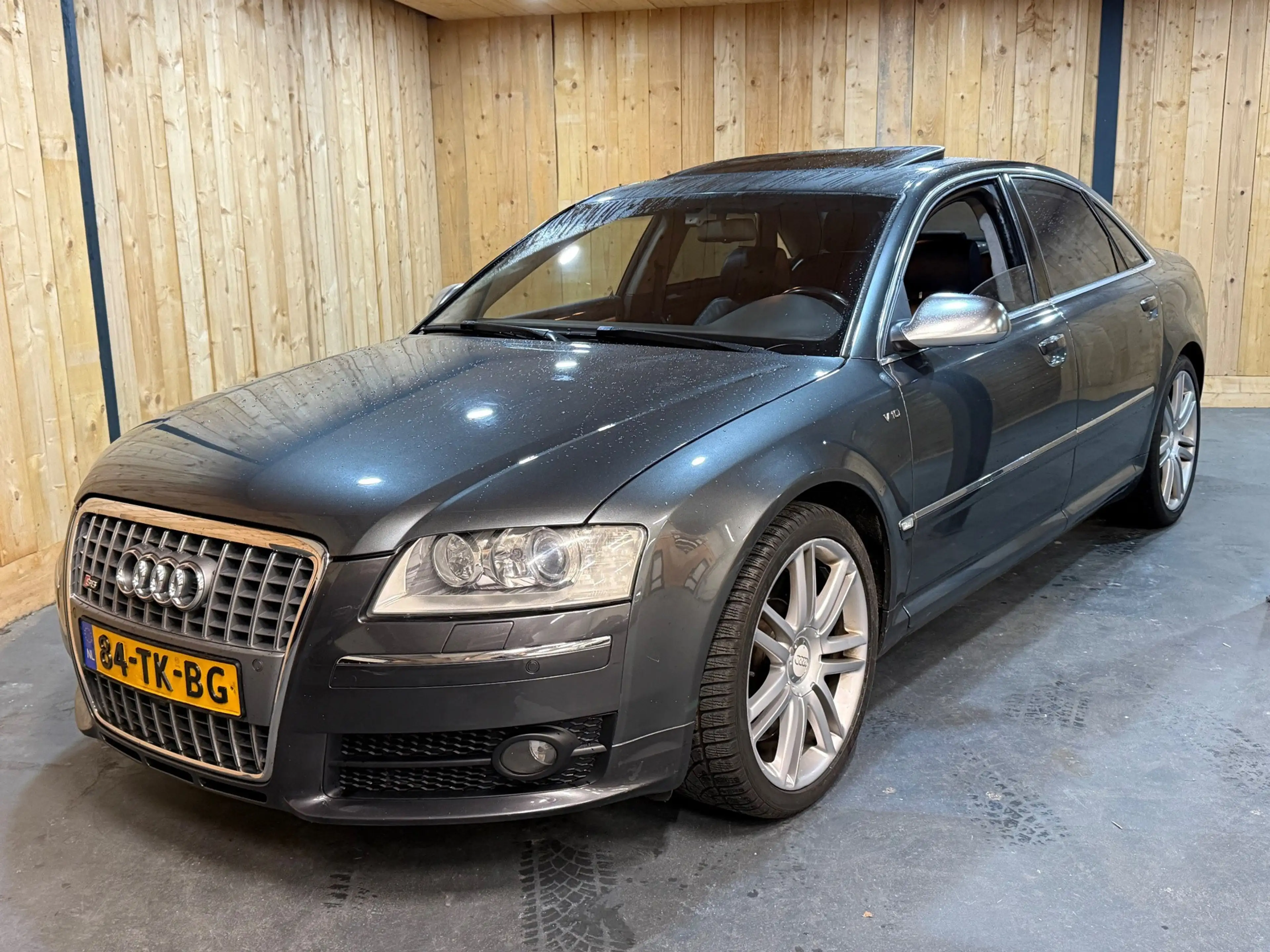 Audi S8 5.2 V10 Pro Line Schuifdak B&O Carbon NL auto