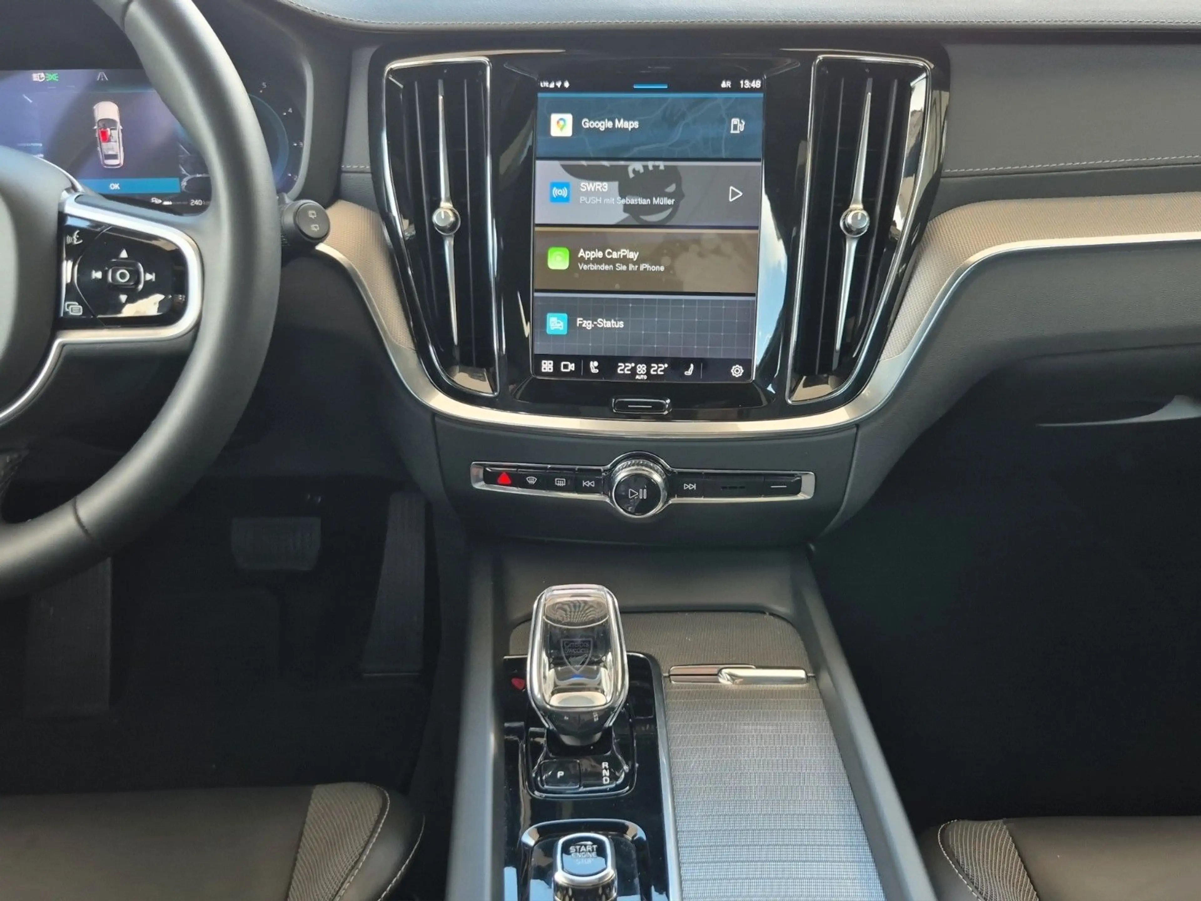 Volvo V60 Ultimate Dark 360 H&K Pano LED 4xSHZ — photo 14