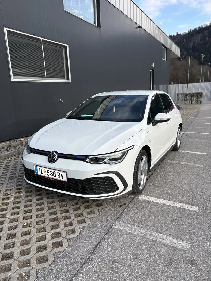 Volkswagen Golf GTE GTE Plug-in- Hybrid, sportliche Top Austattung Weiß - 1
