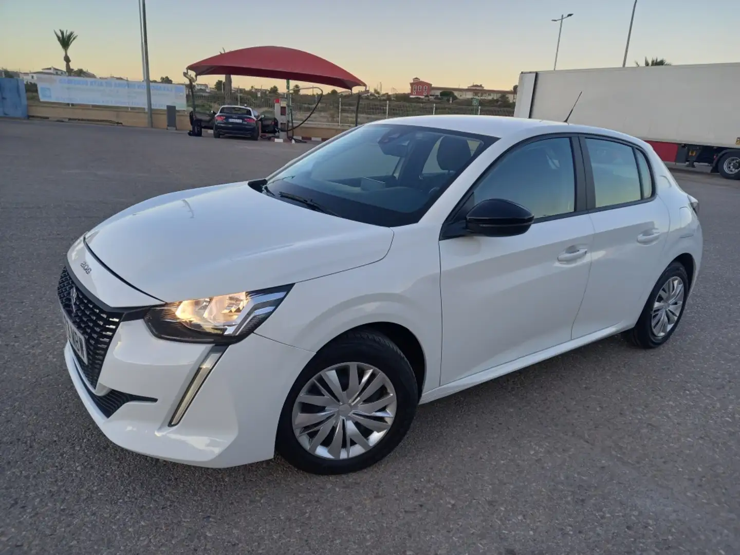 Peugeot 208 1.2 Puretech S&S Active Pack 75 Blanco - 1
