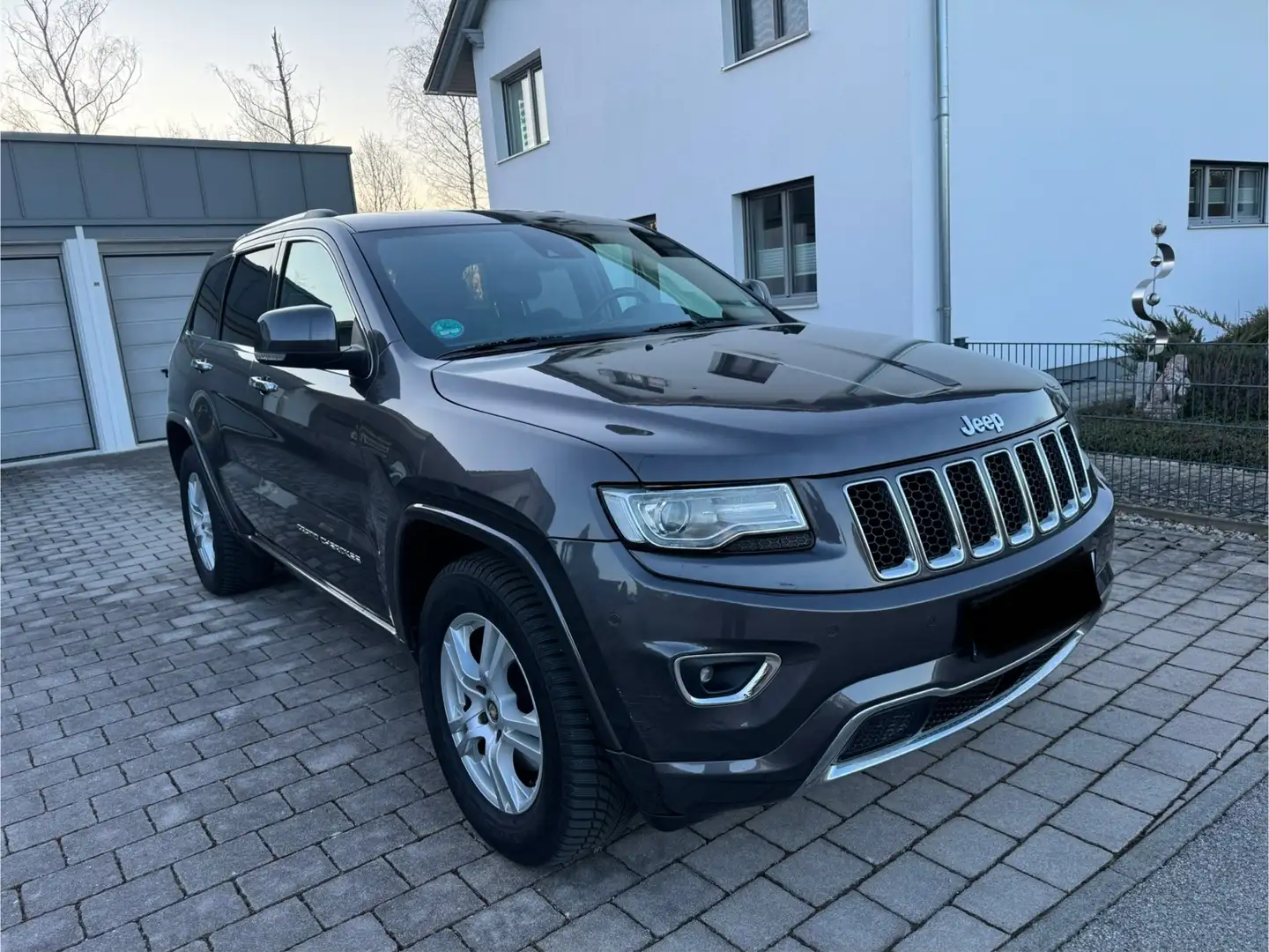 Jeep Grand Cherokee 3.0 crd (mjt II) V6 Summit 250cv Marrón - 2