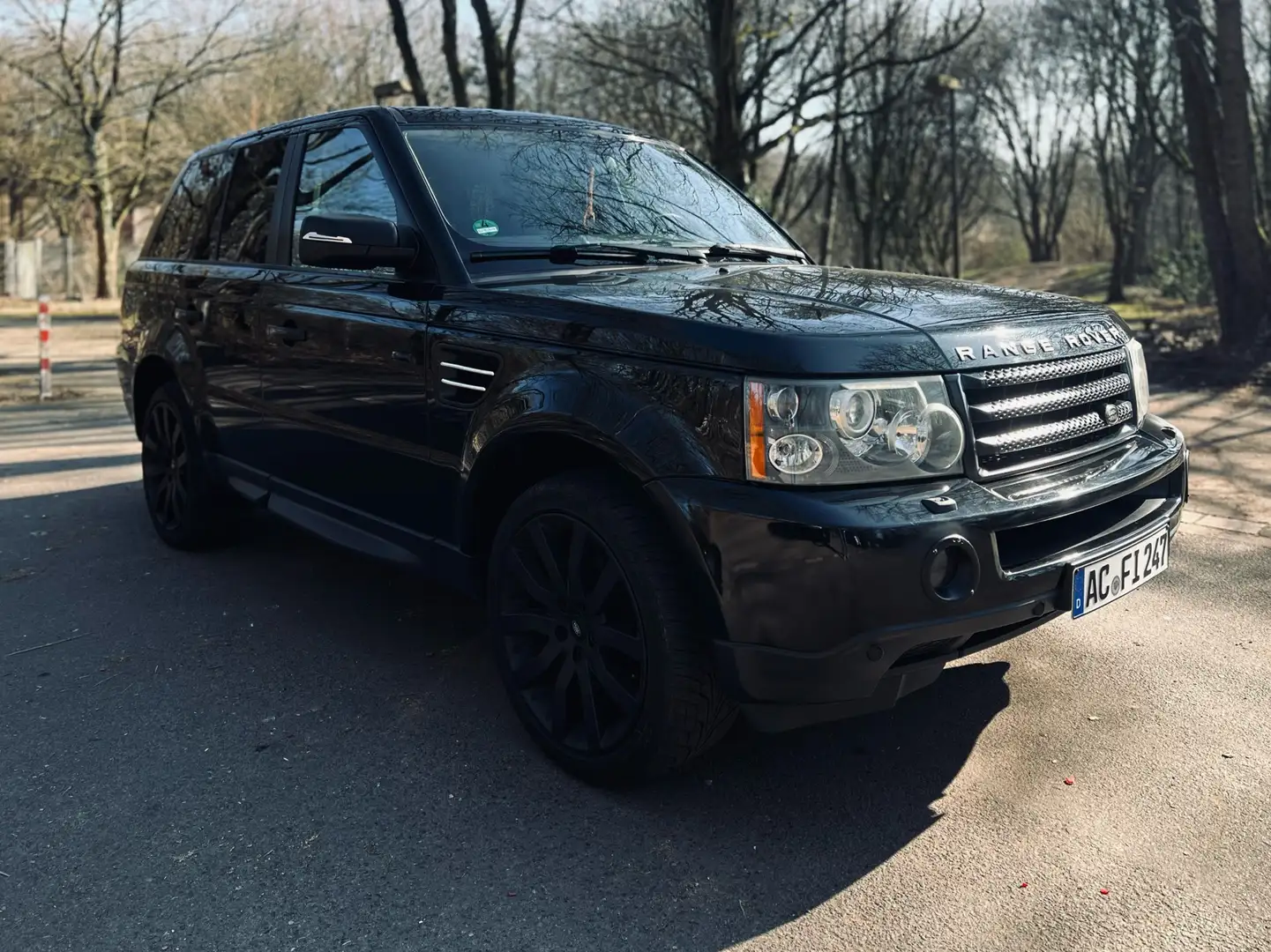 Land Rover Range Rover Sport - 1
