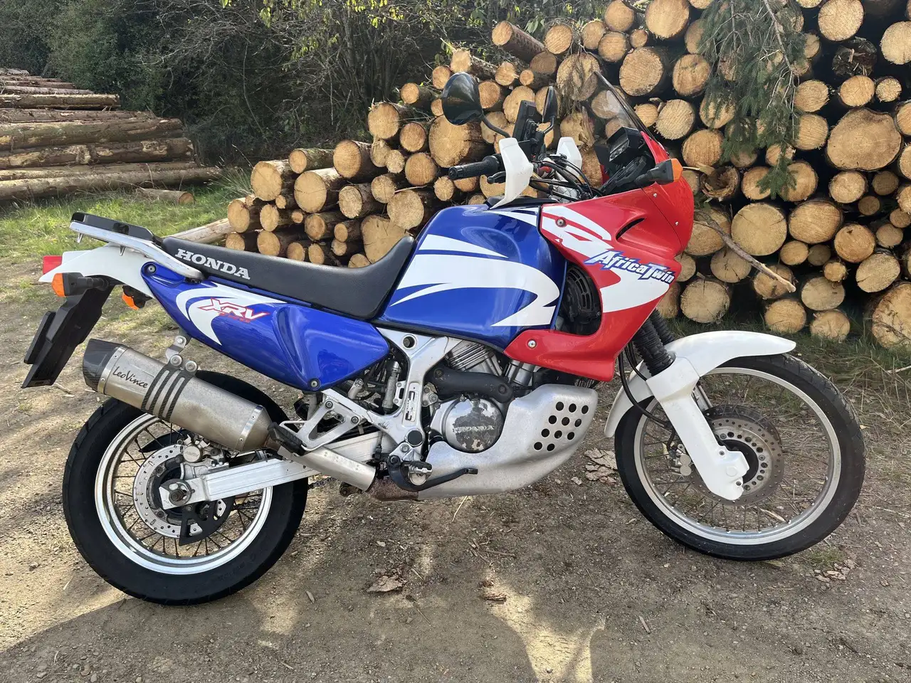 Honda XRV 750