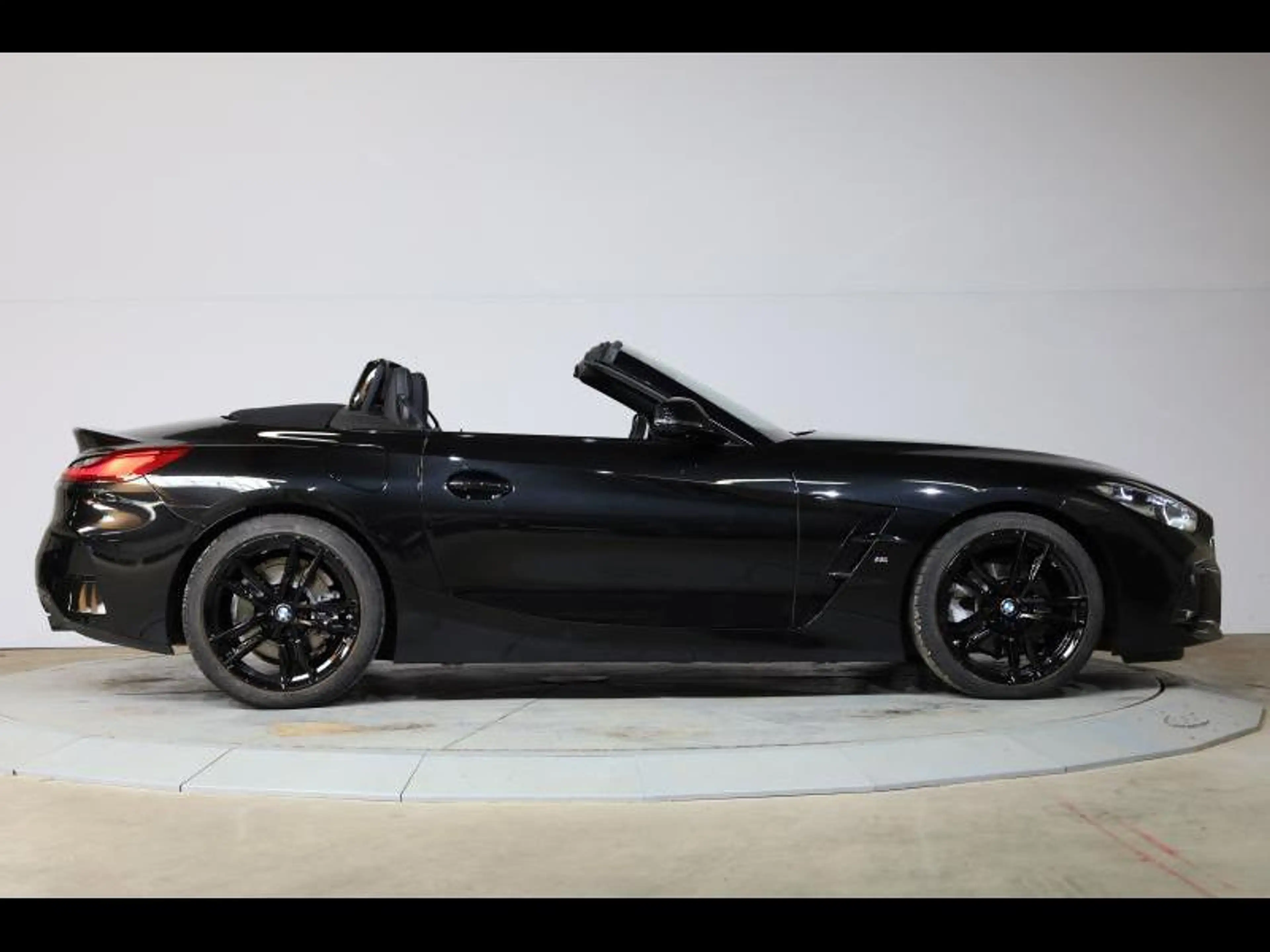 BMW Z4 sDrive20i Kit M Sport — photo 3