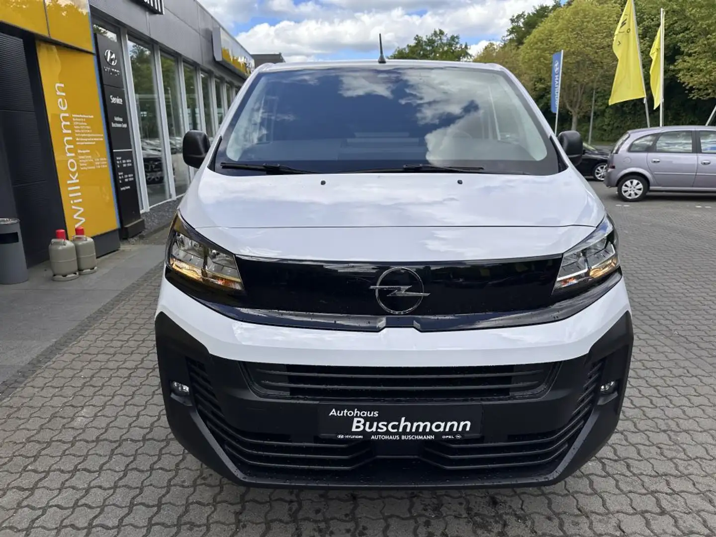 Opel Vivaro 1.5 BlueHDi 120 2-Sitzer Weiß - 2