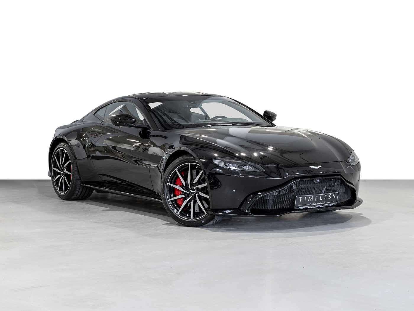 Second hand Aston Martin V8 