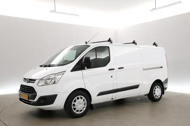 Ford Transit Custom view 8