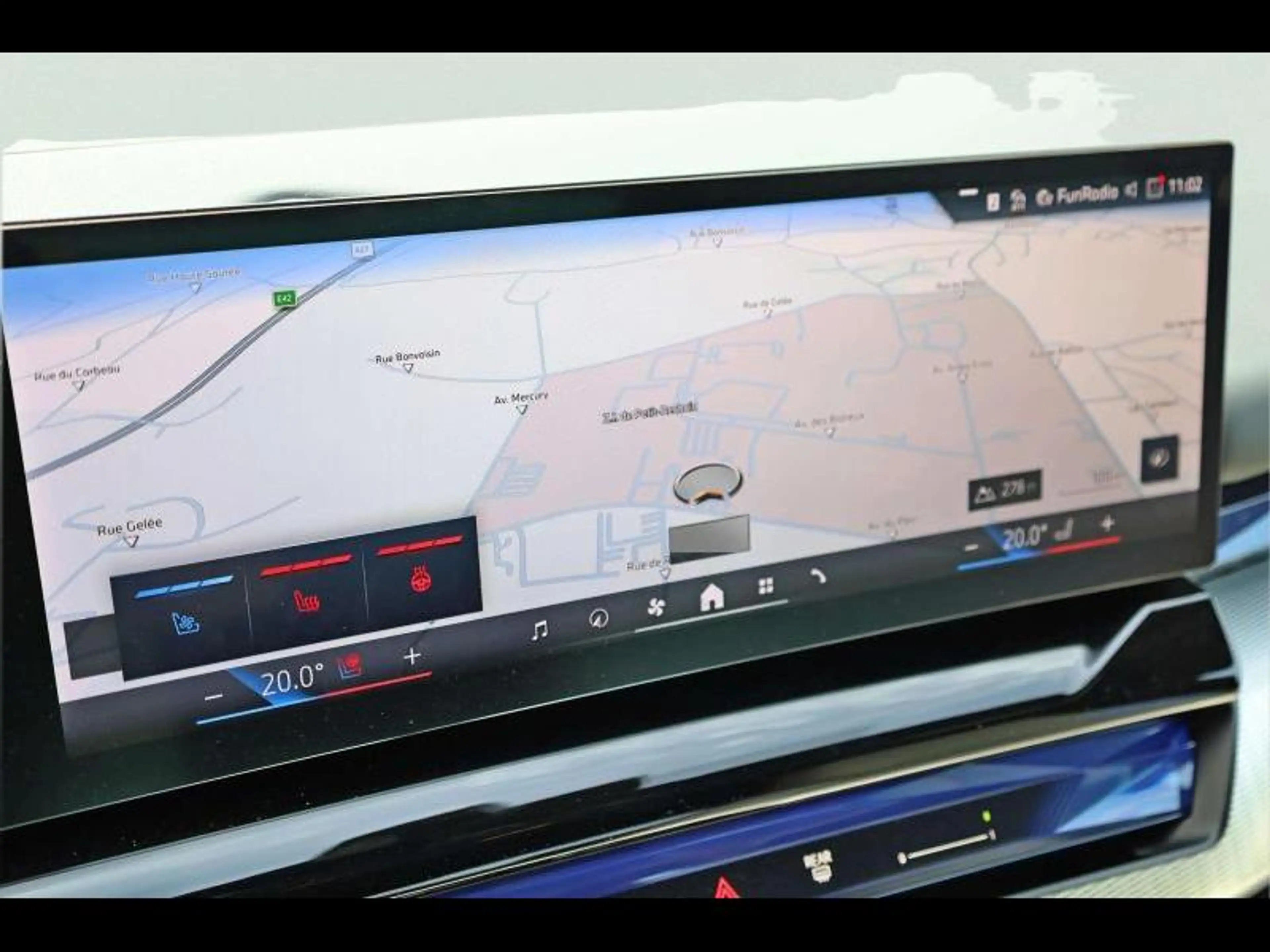 BMW 550 e xDrive Berline Kit M Sport — photo 15