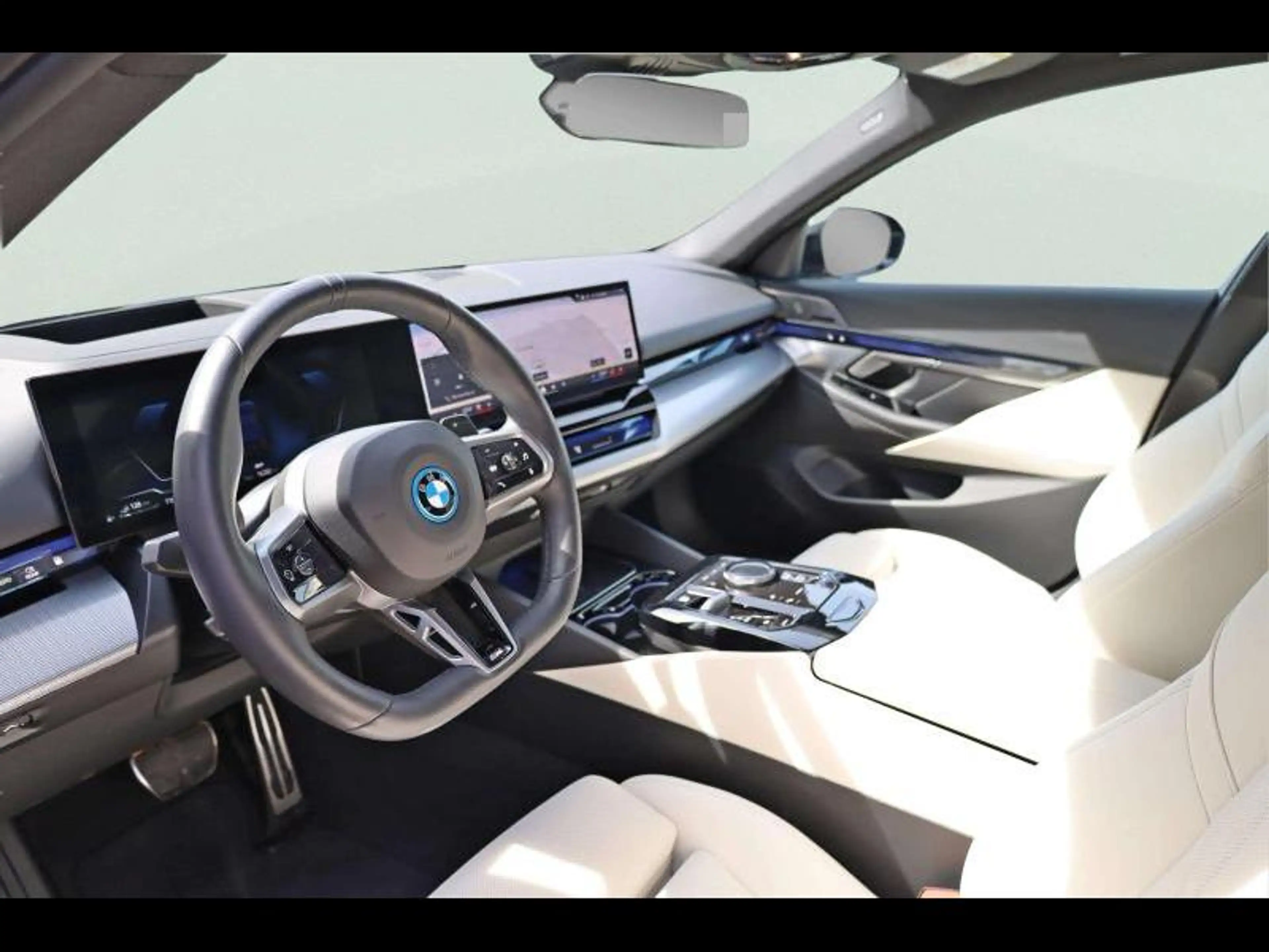 BMW 550 e xDrive Berline Kit M Sport — photo 6