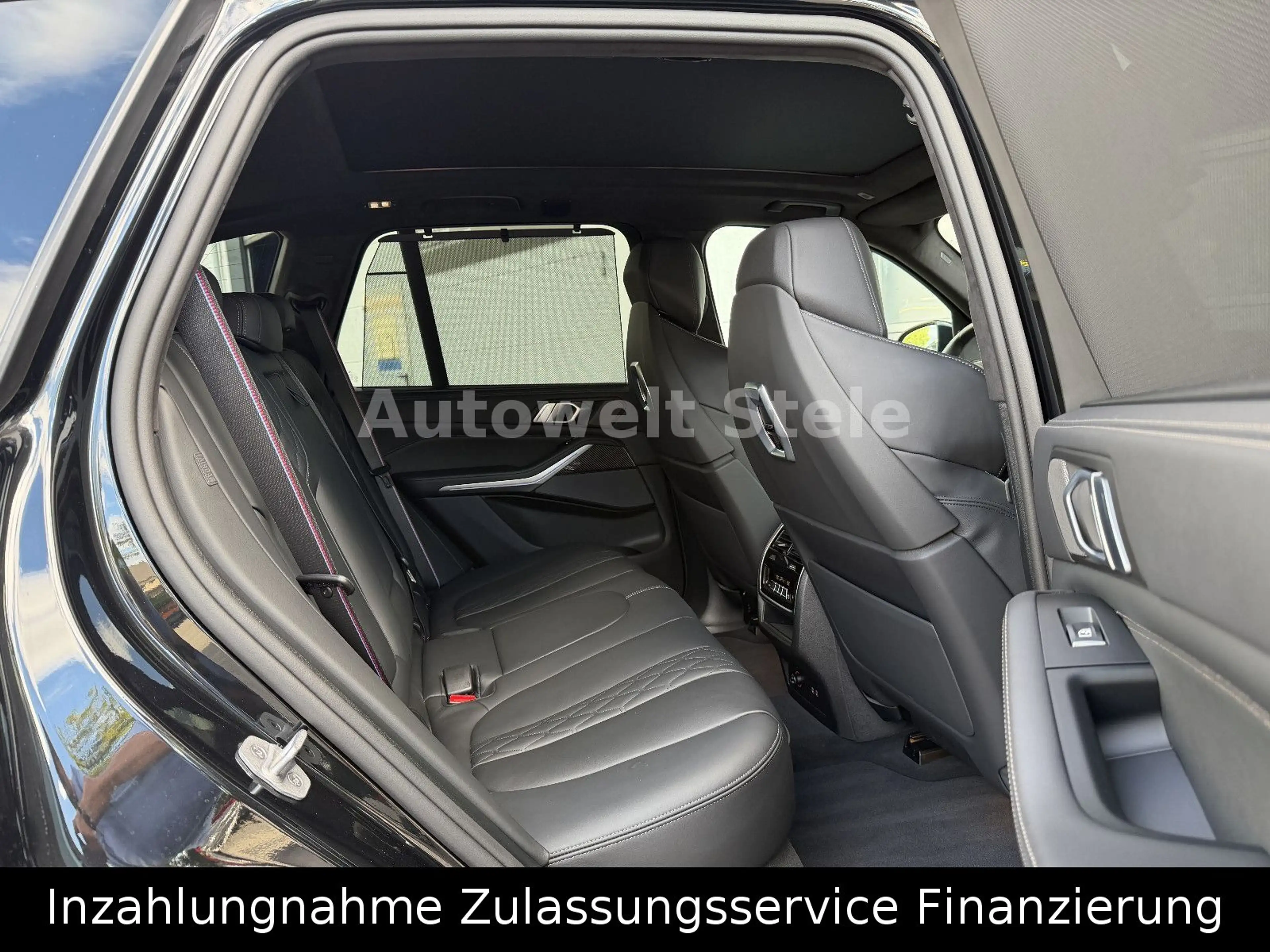 BMW X5 40 d xDrive M Sitze M Sport Nav 22" Sky AHK — photo 10