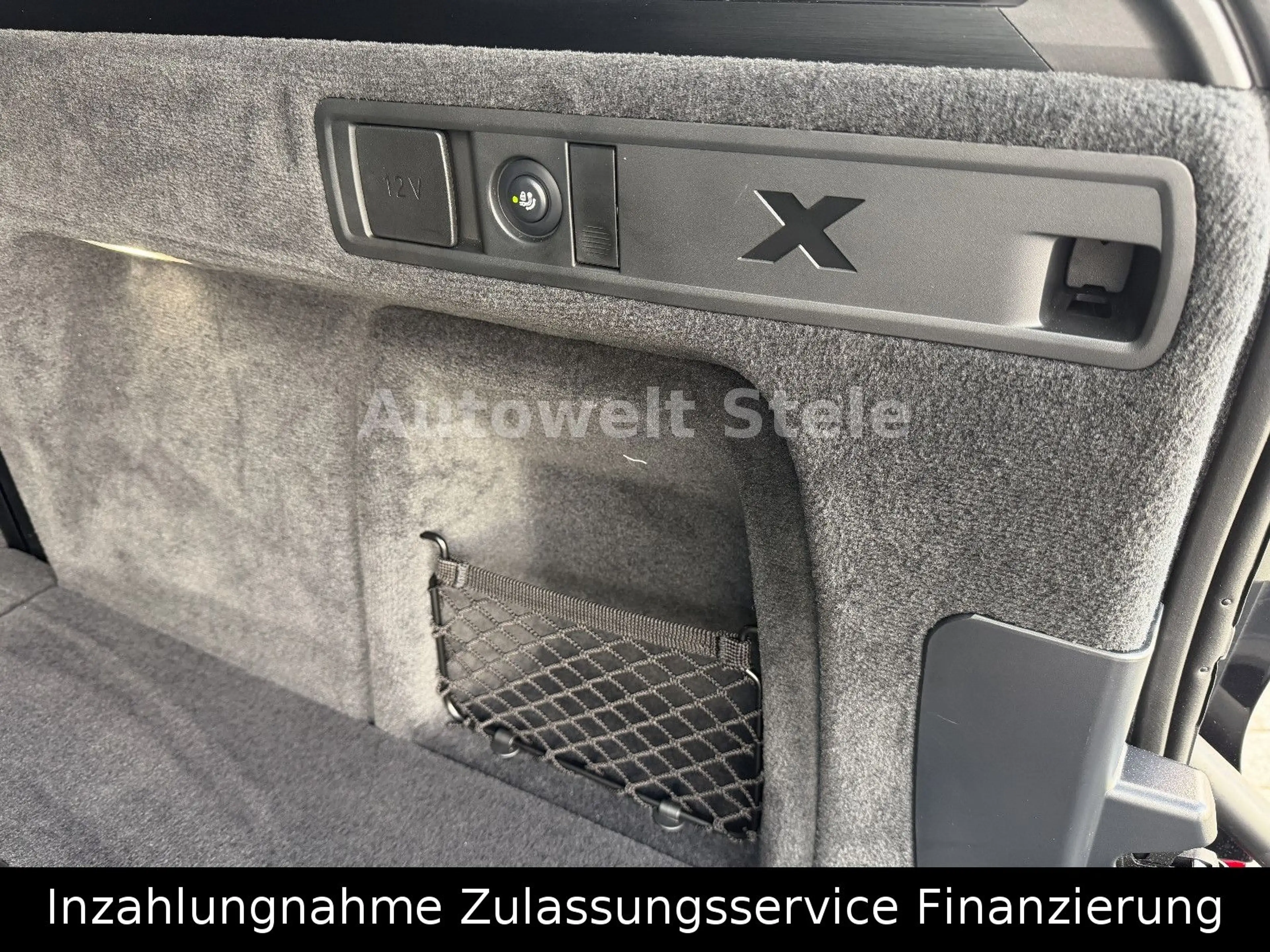 BMW X5 40 d xDrive M Sitze M Sport Nav 22" Sky AHK — photo 12