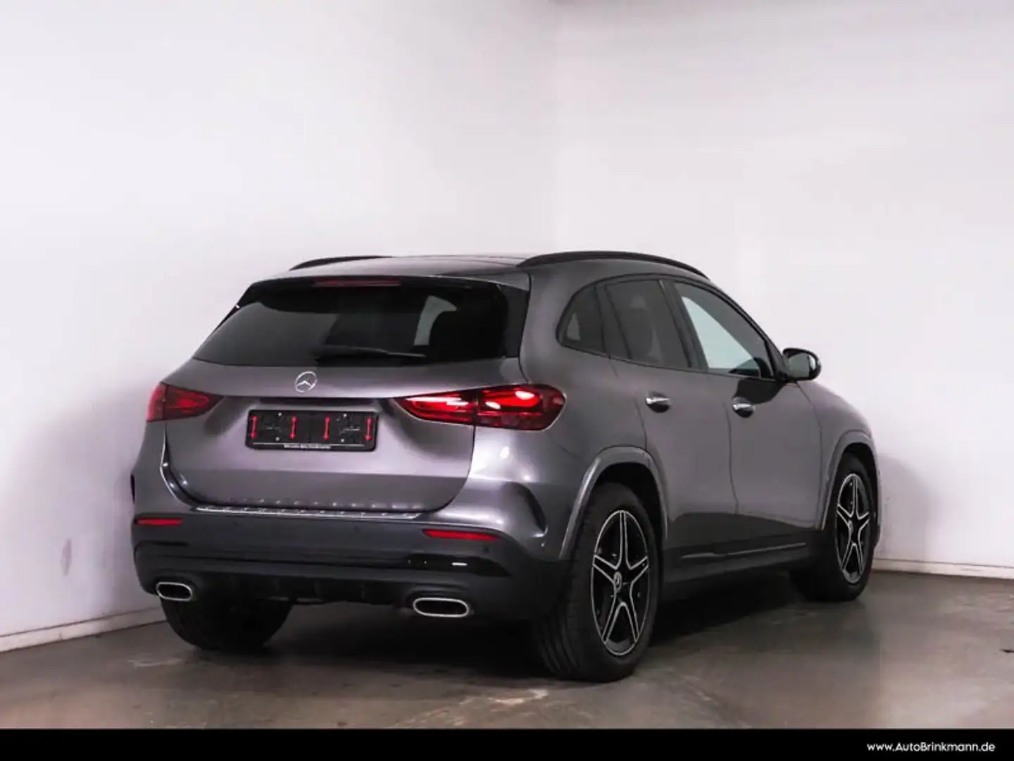 Mercedes-Benz GLA 200 GLA 200 d AMG-LINE/PANO/NIGHT/LED/KAMERA/WINTER Gris - 2