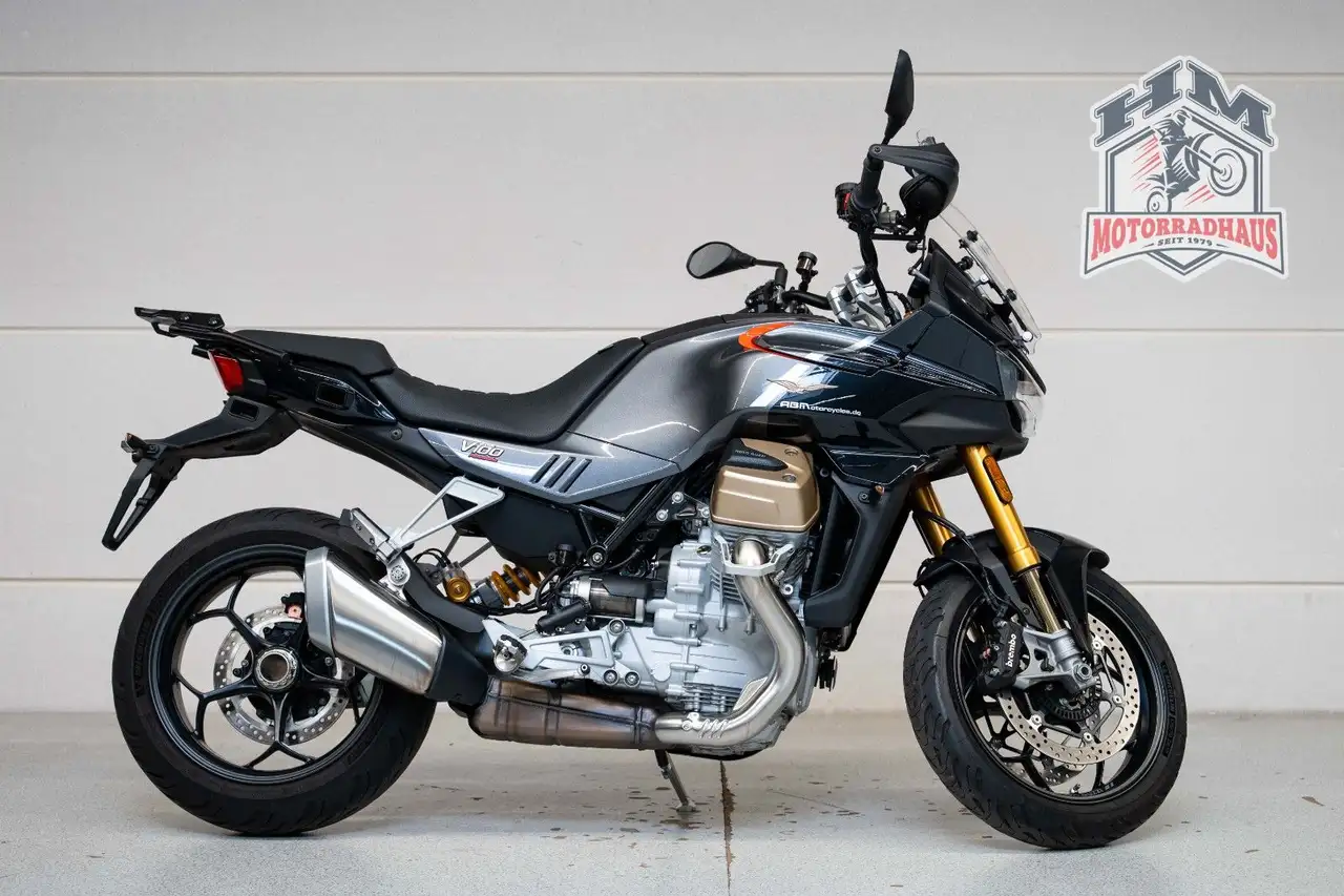 Moto Guzzi V 100
