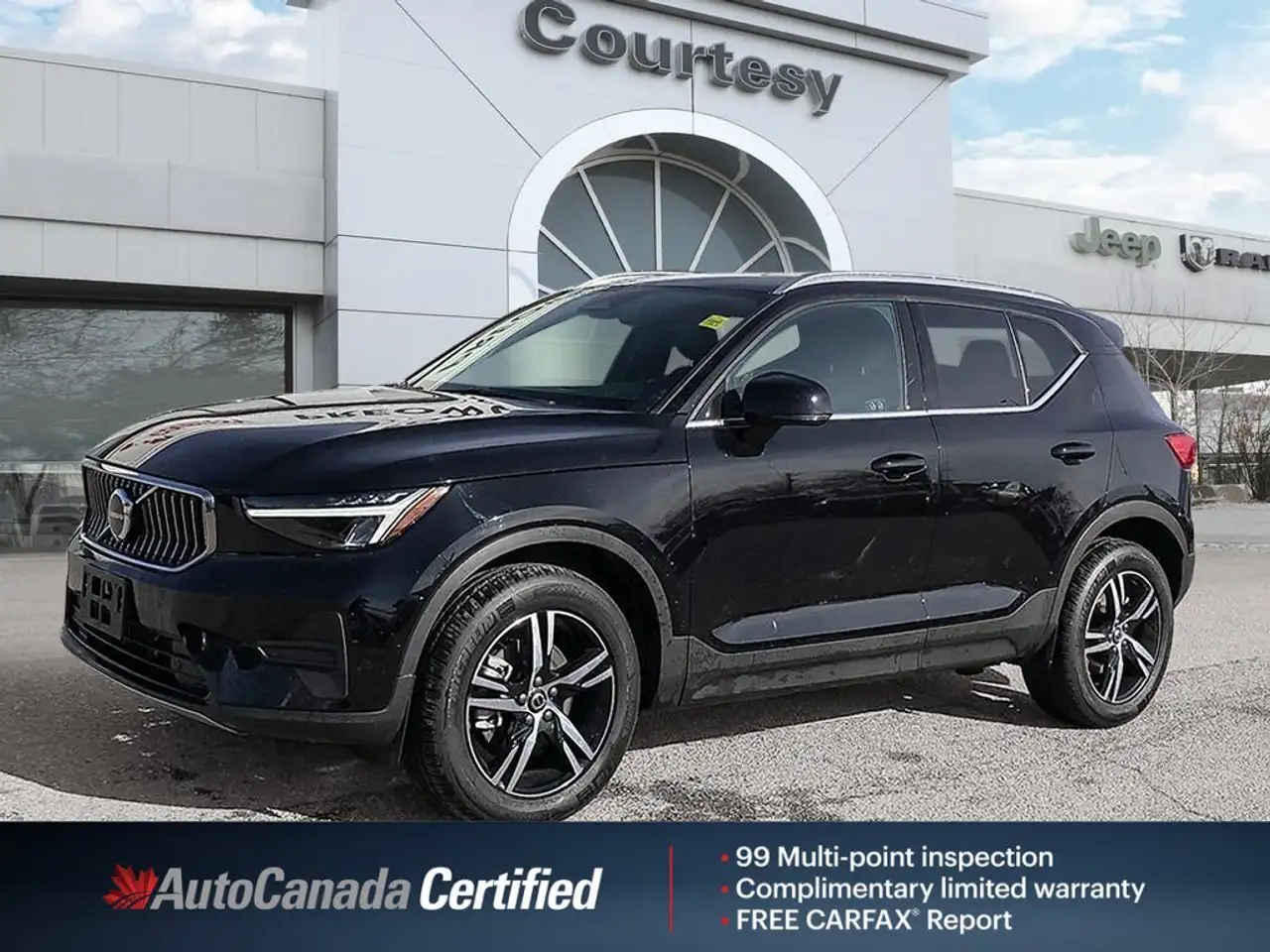 2025 Volvo XC40