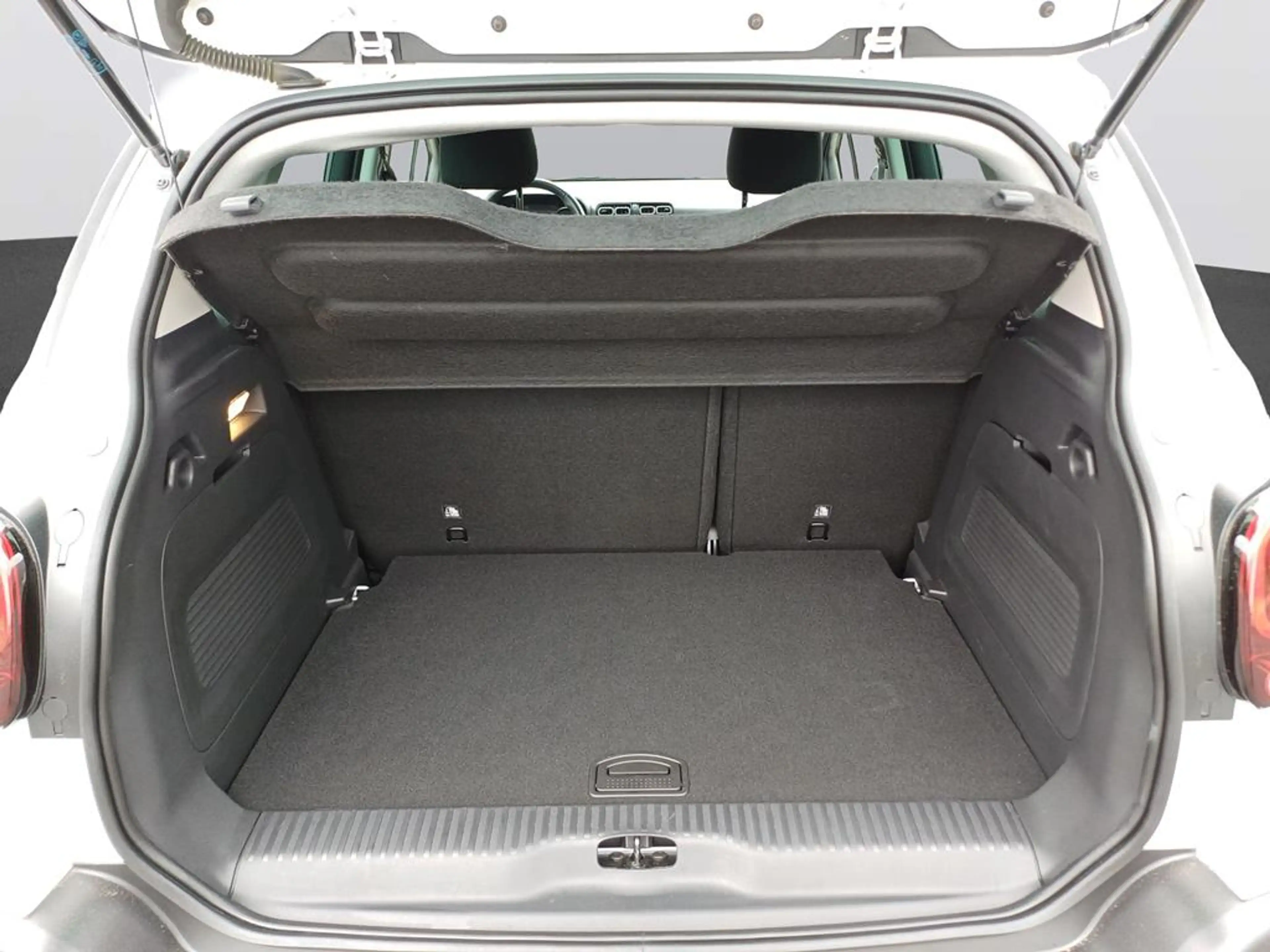 Citroen C3 Aircross PureTech 110 S&S Shine — photo 7