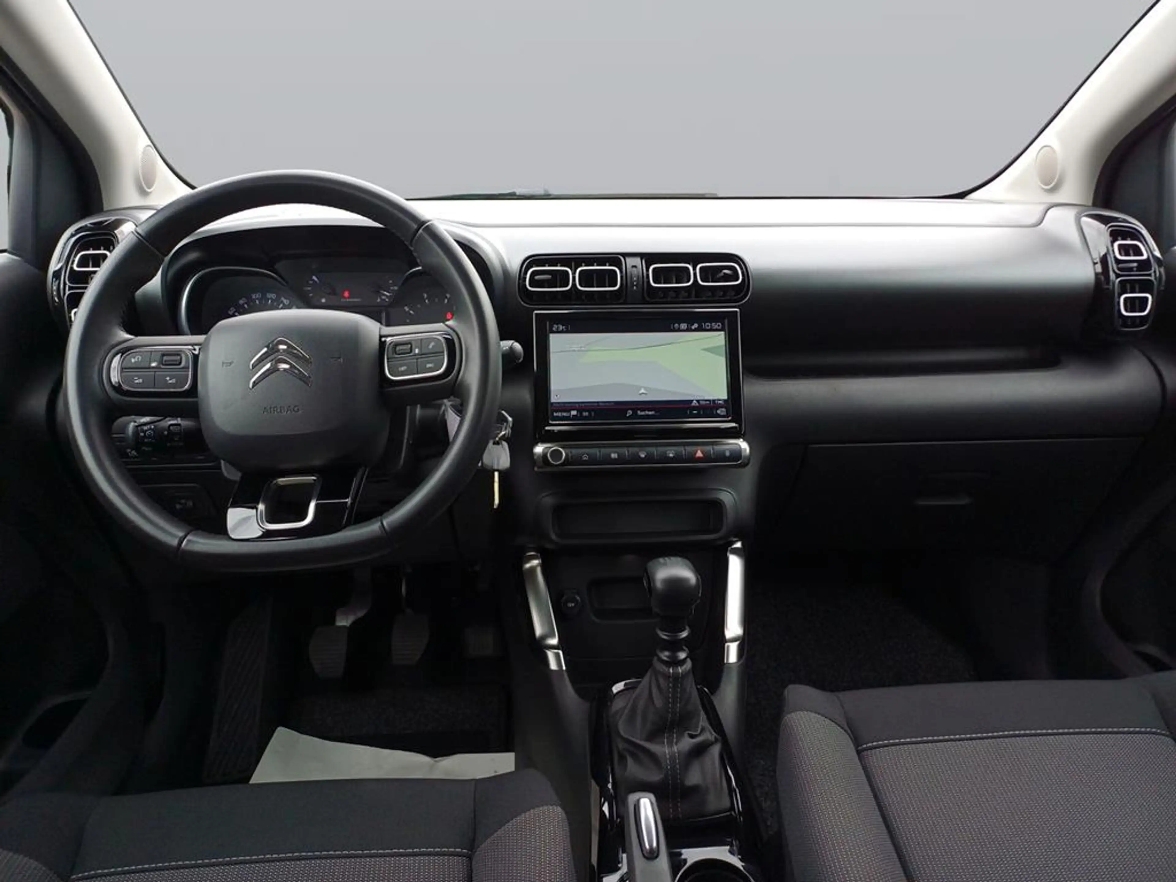 Citroen C3 Aircross PureTech 110 S&S Shine — photo 10