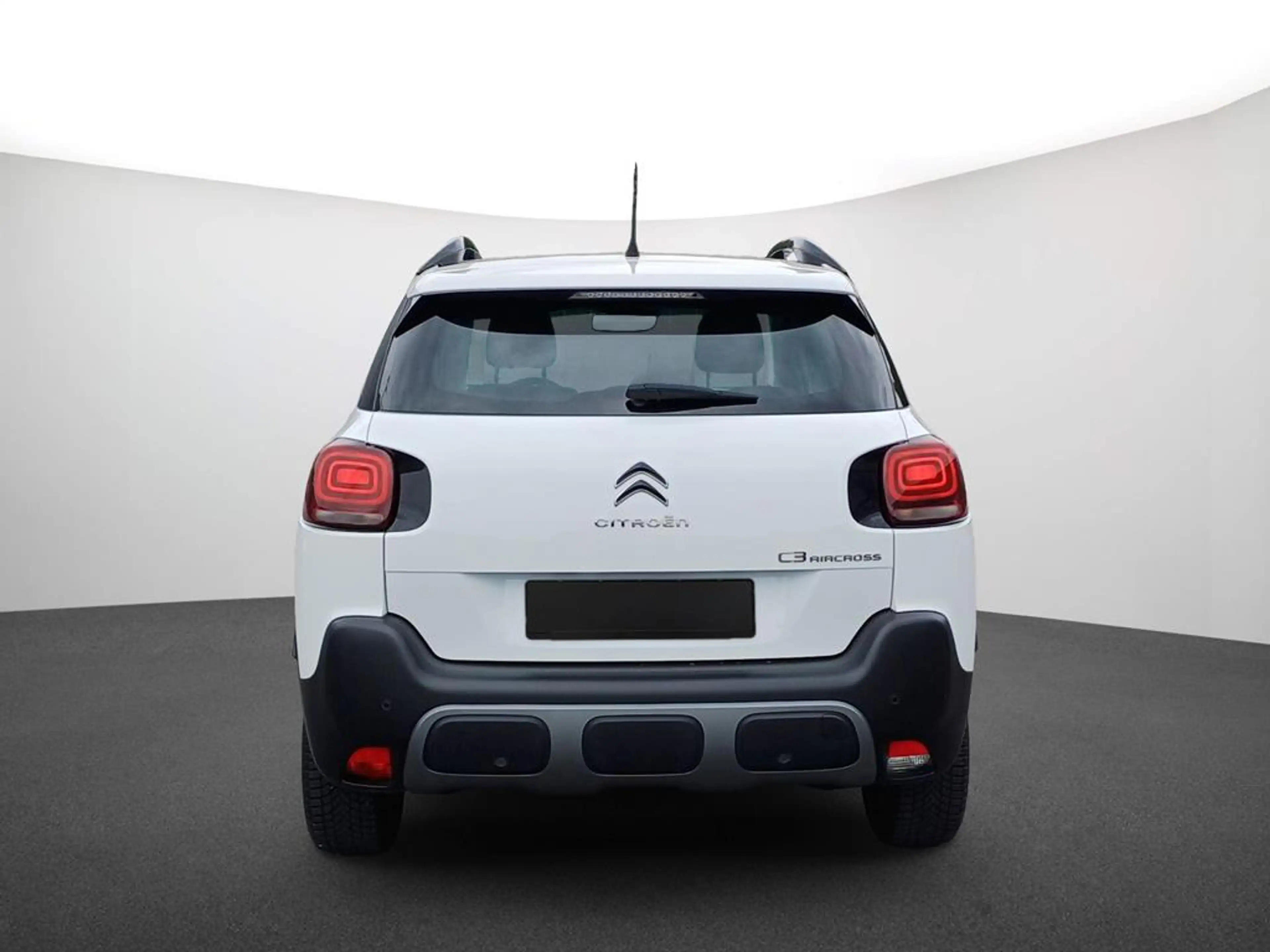 Citroen C3 Aircross PureTech 110 S&S Shine — photo 3