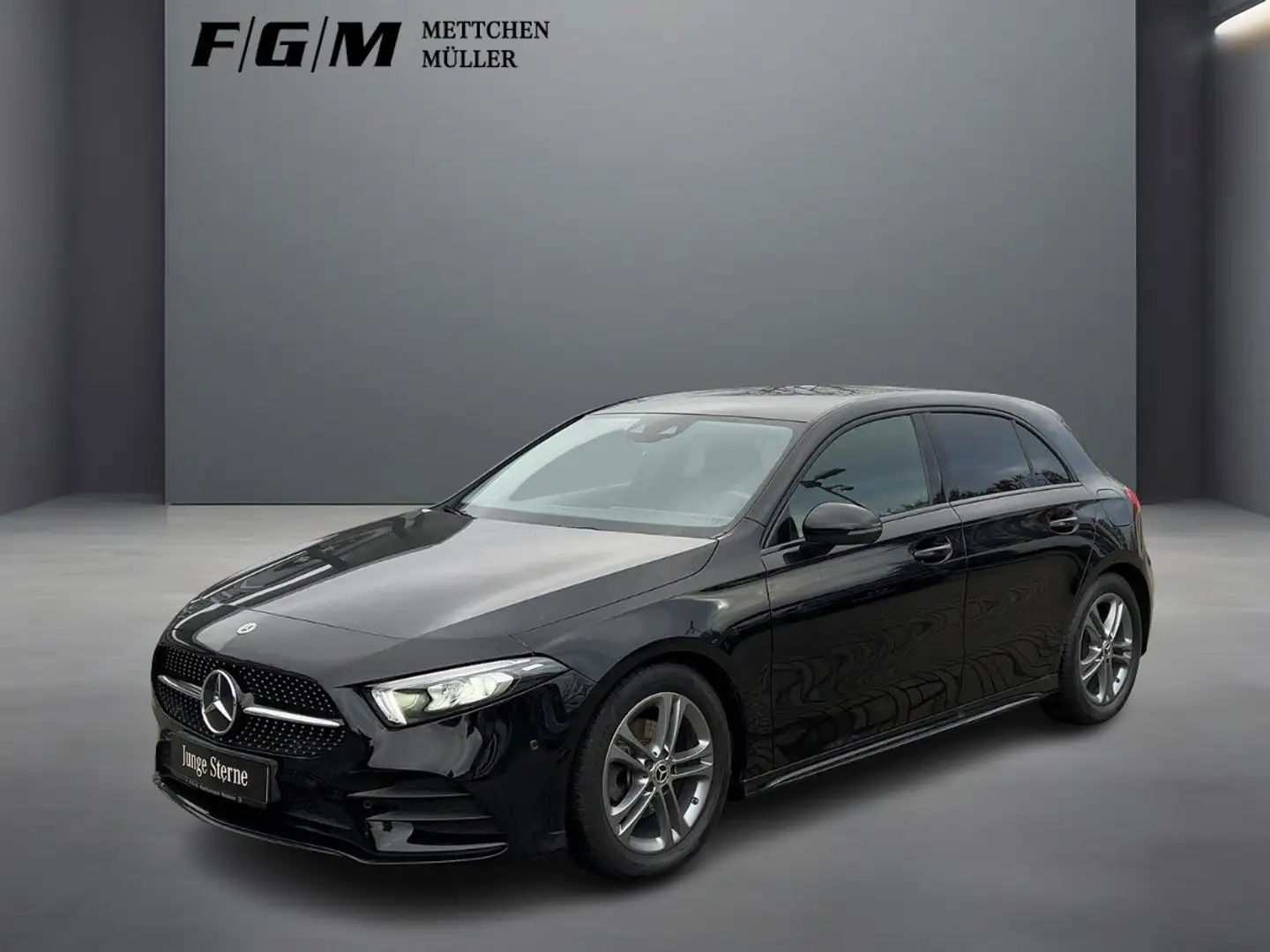 Mercedes-Benz A 180 AMG Line Night|Sitzhz|Kam|LED|LMF|Navi|PDC Schwarz - 2